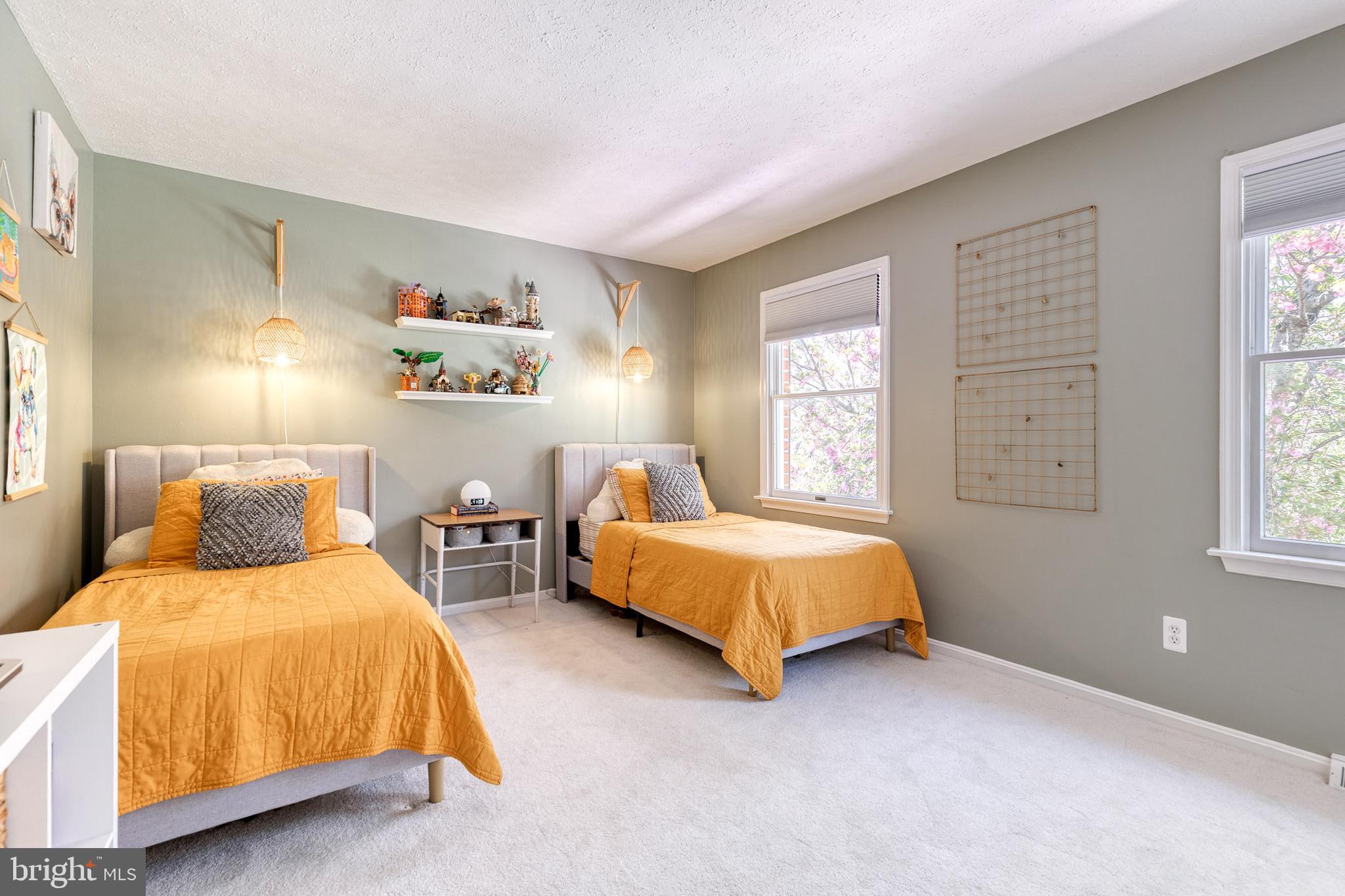 WEST RIDING - Residential