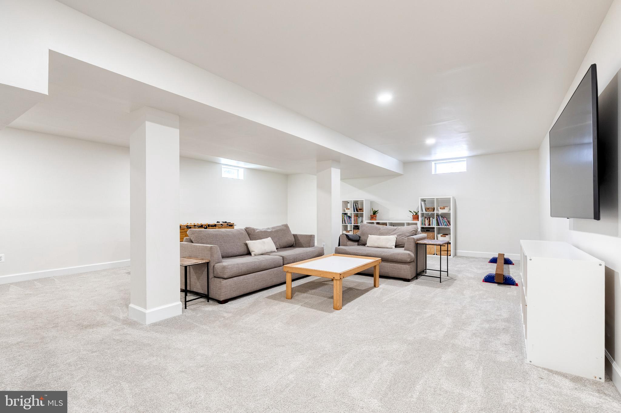 WEST RIDING - Residential