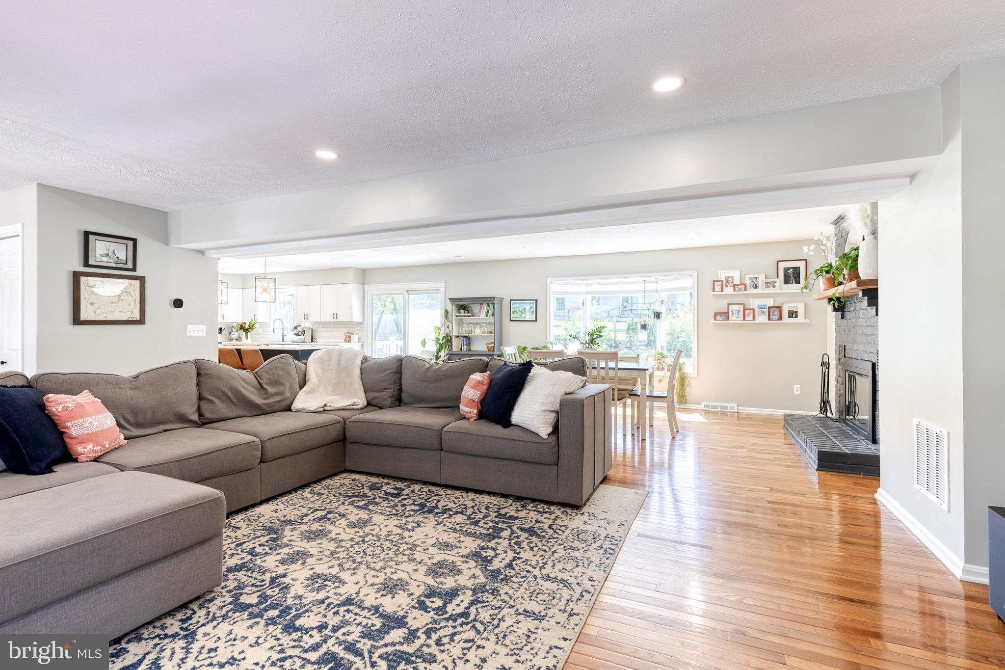 WEST RIDING - Residential