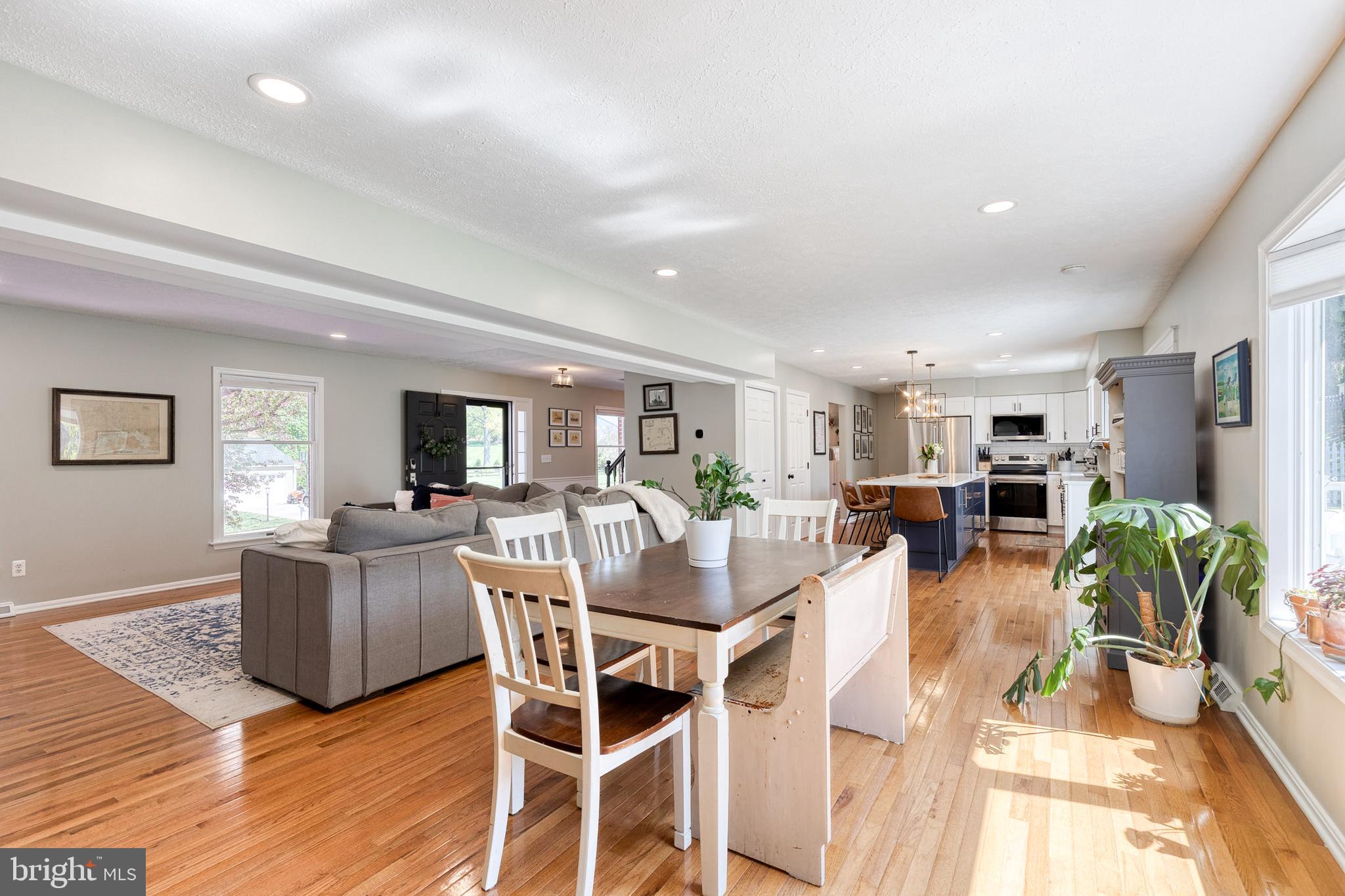 WEST RIDING - Residential