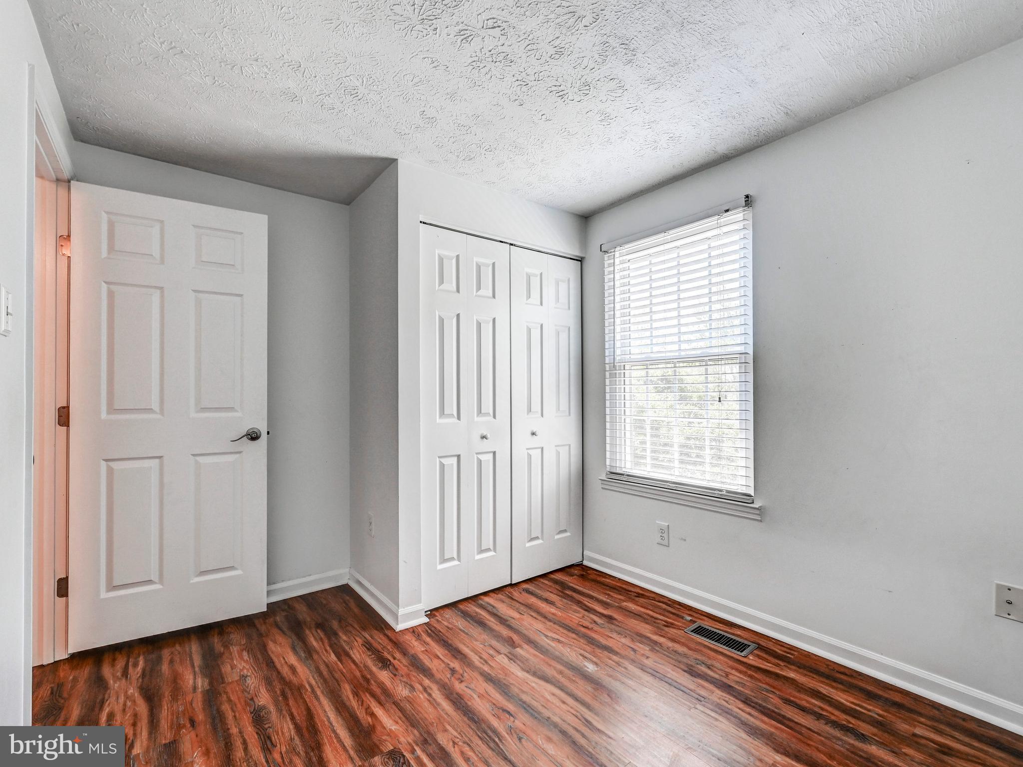 WHITE MARSH - Residential