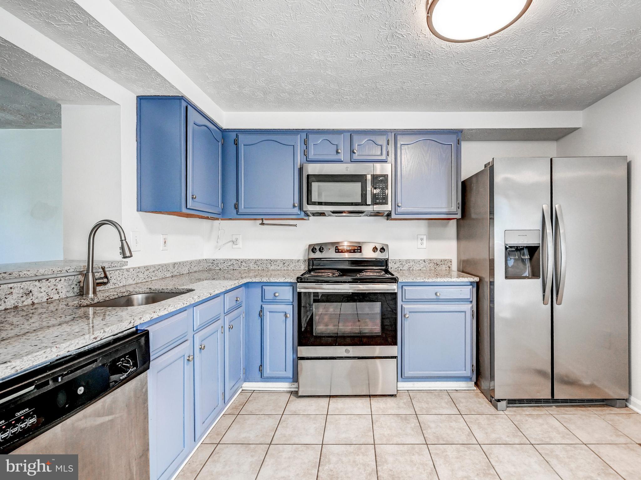 WHITE MARSH - Residential
