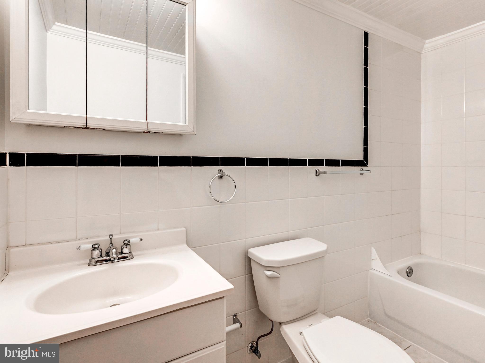 WHITE MARSH - Residential