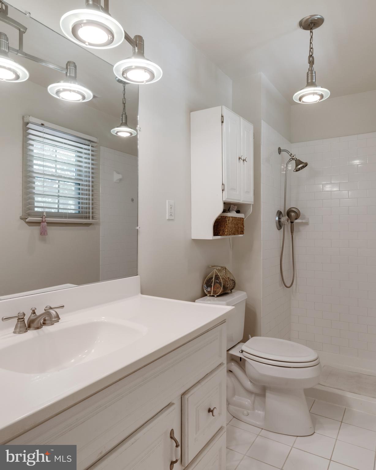 CANDLEWOOD - Residential