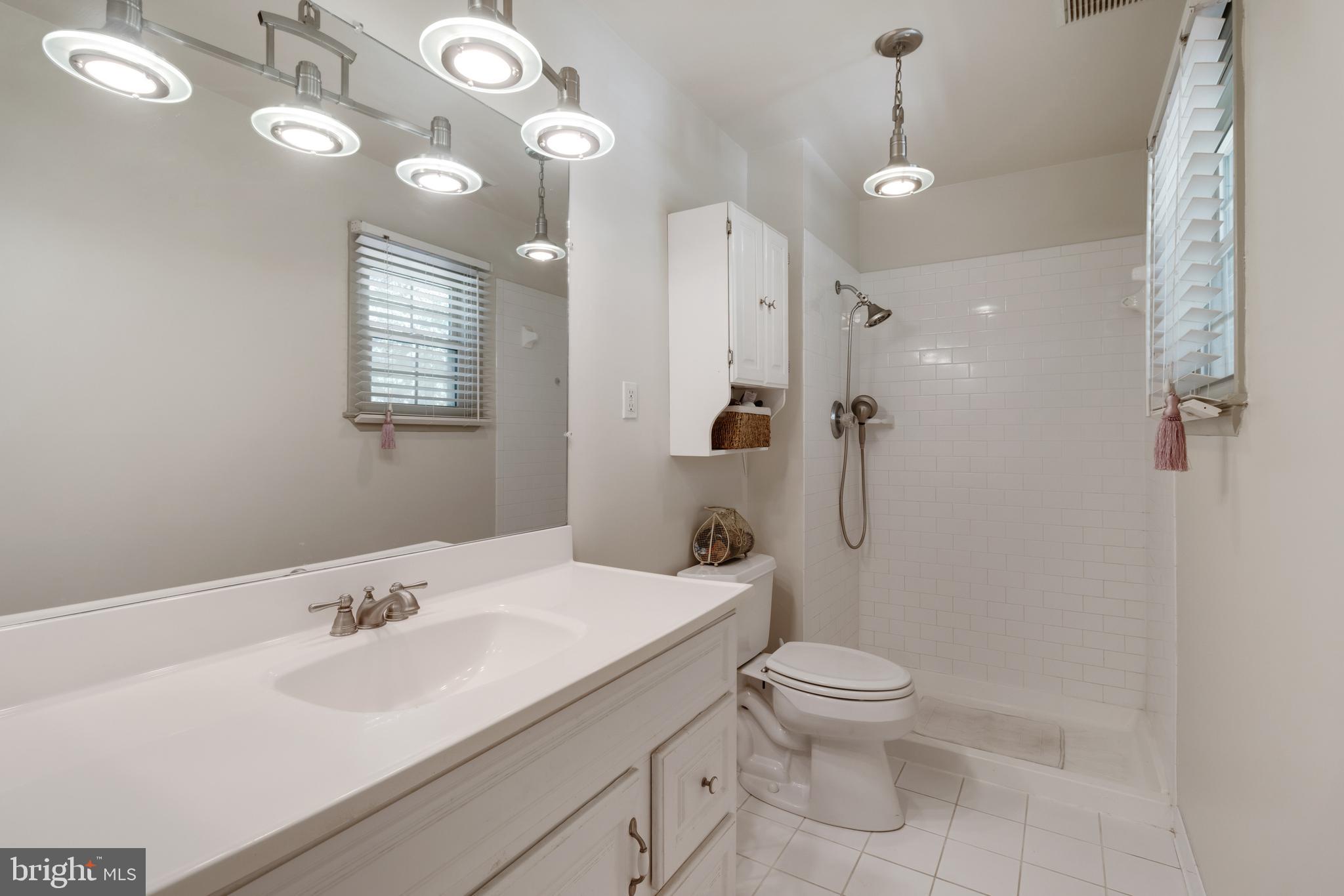 CANDLEWOOD - Residential