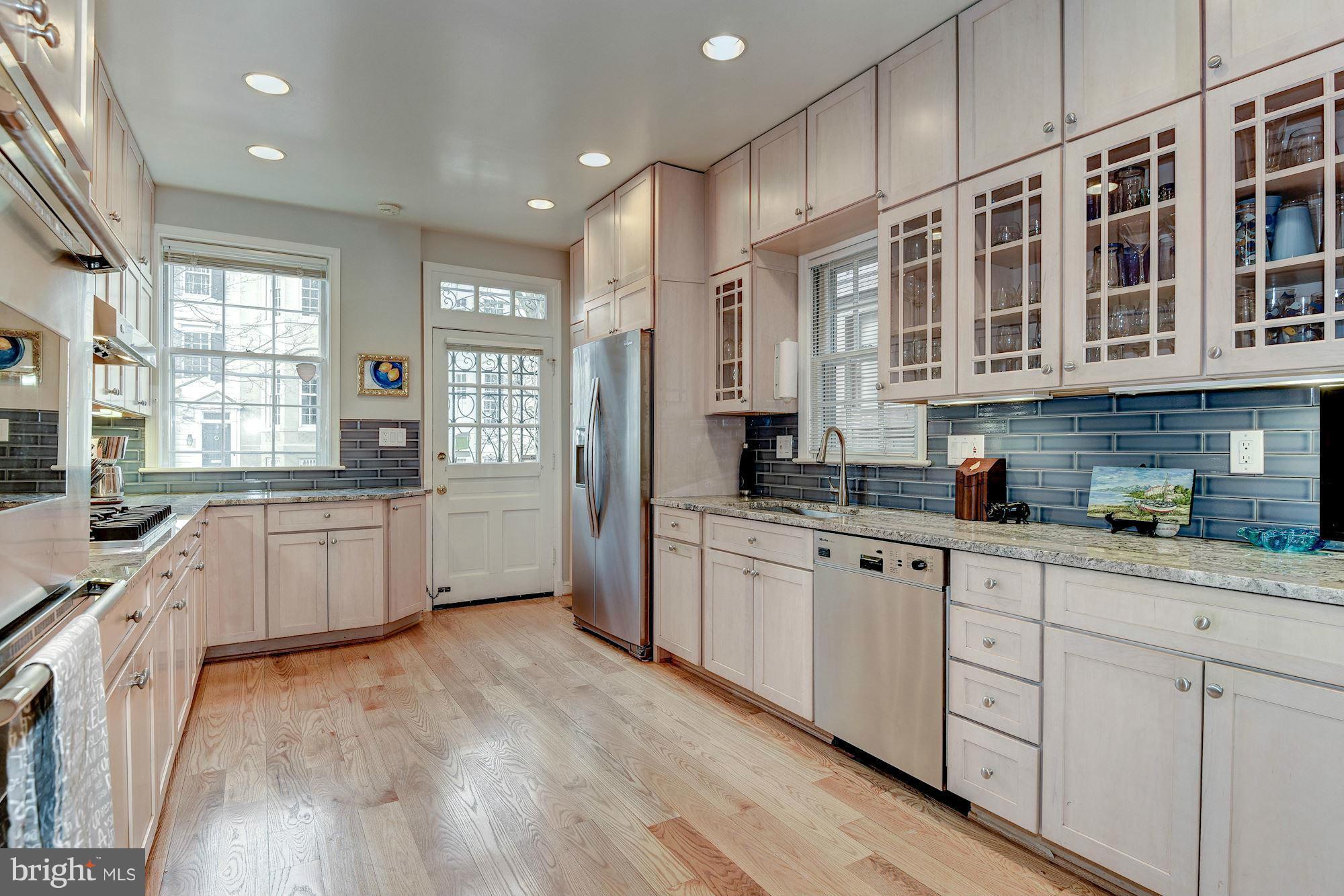 GEORGETOWN - Residential