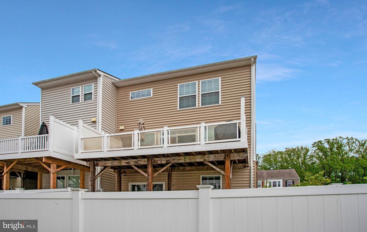 SMITH HOME FARM - Residential