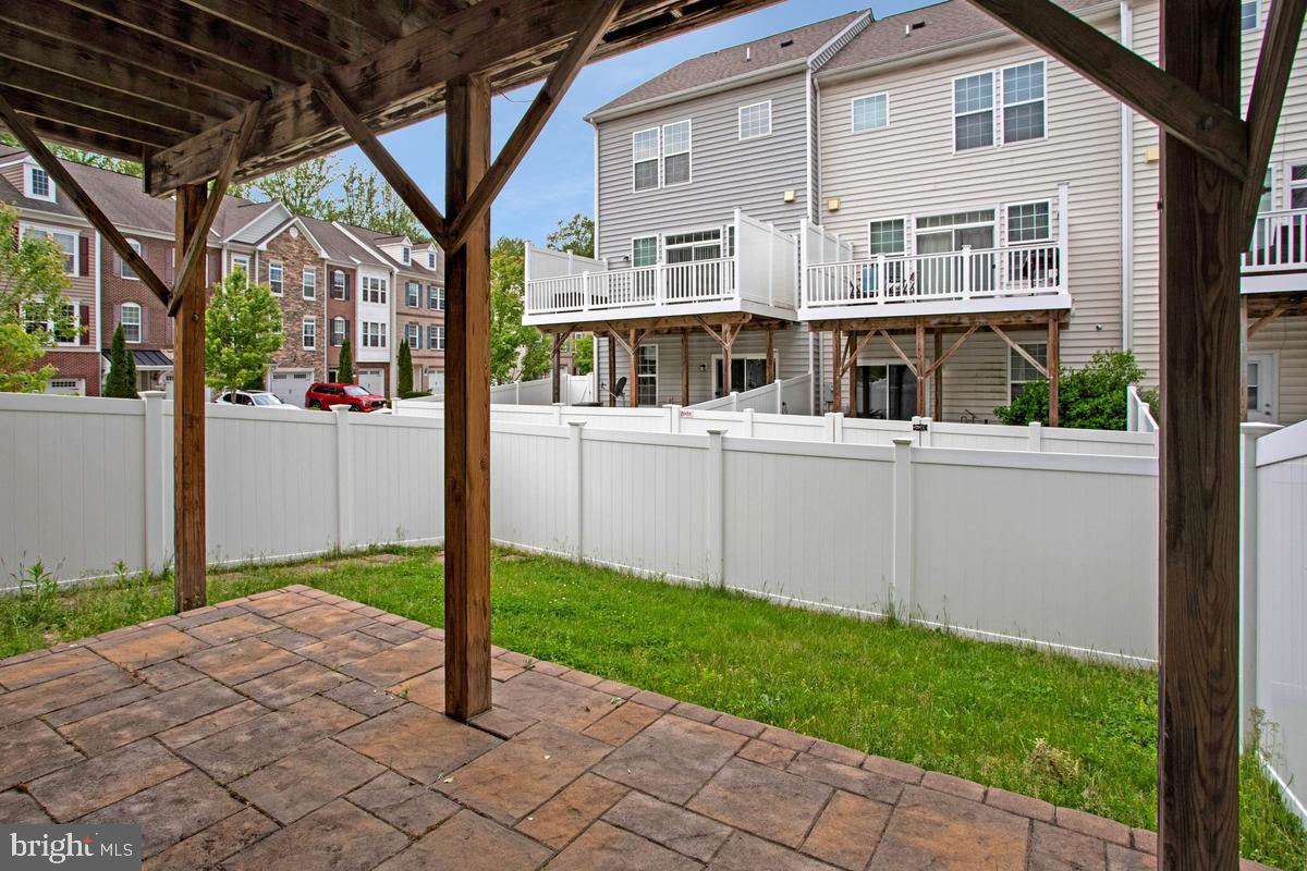 SMITH HOME FARM - Residential