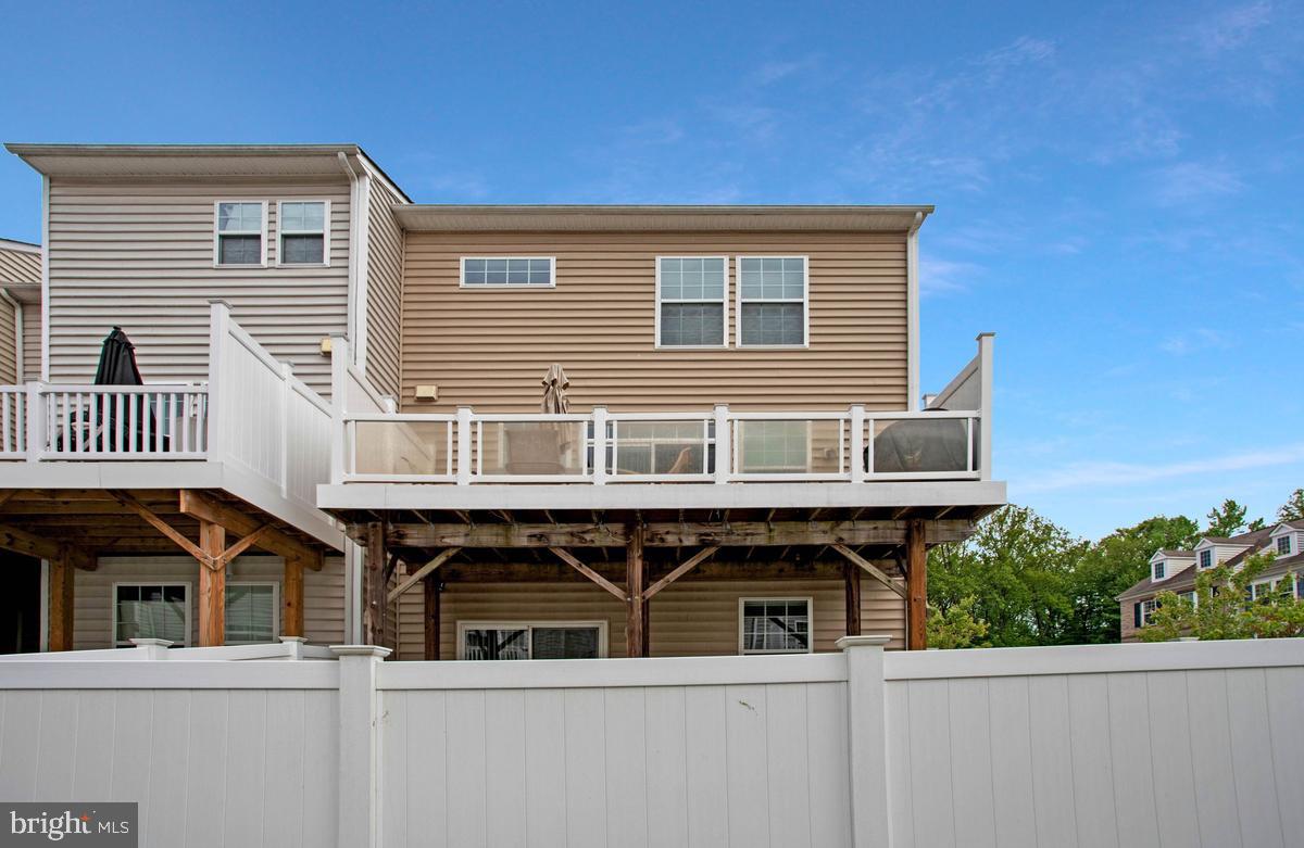 SMITH HOME FARM - Residential
