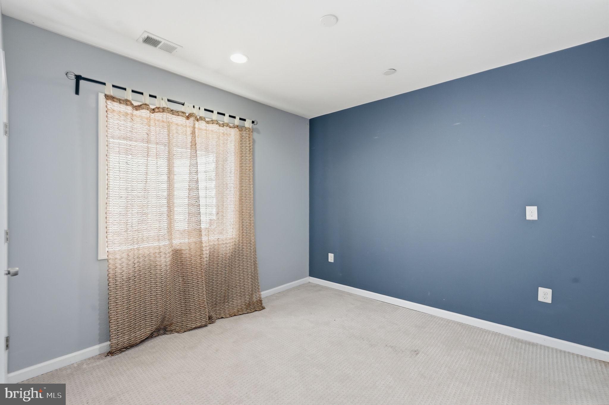 BRAMBLETON - Residential