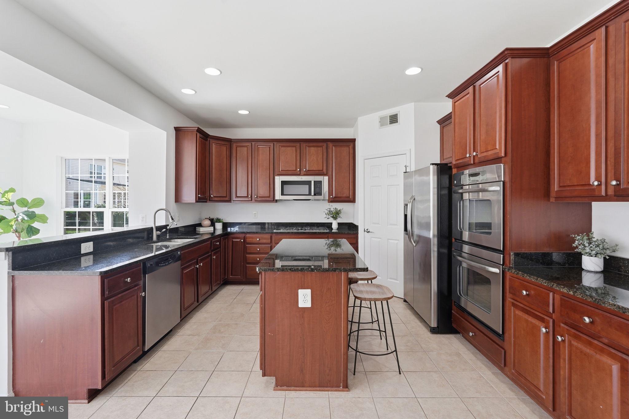 BRAMBLETON - Residential