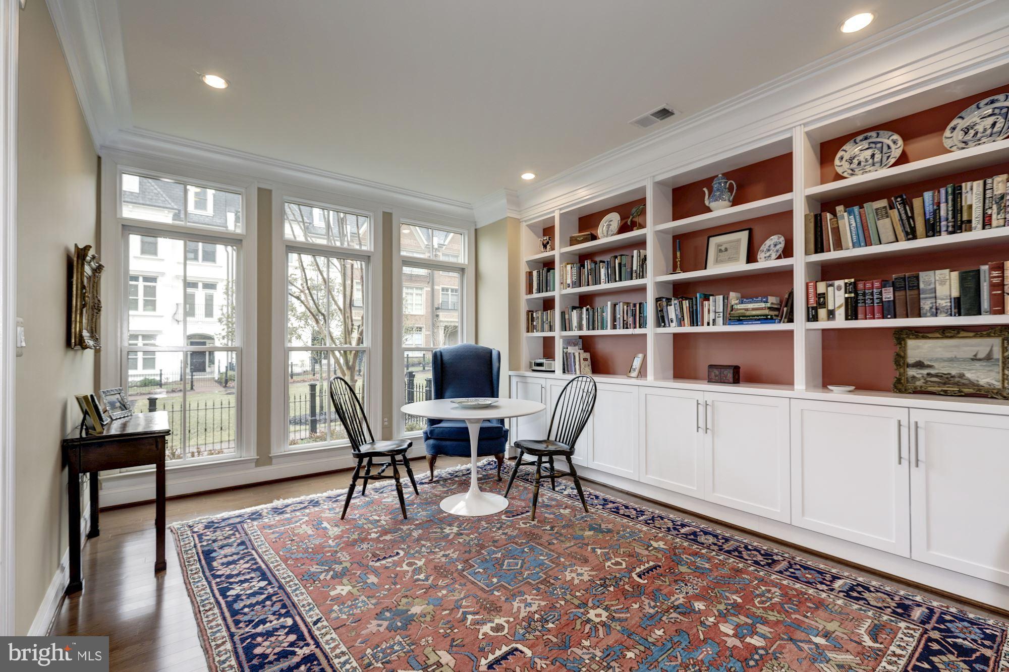 SYMPHONY PARK - Residential