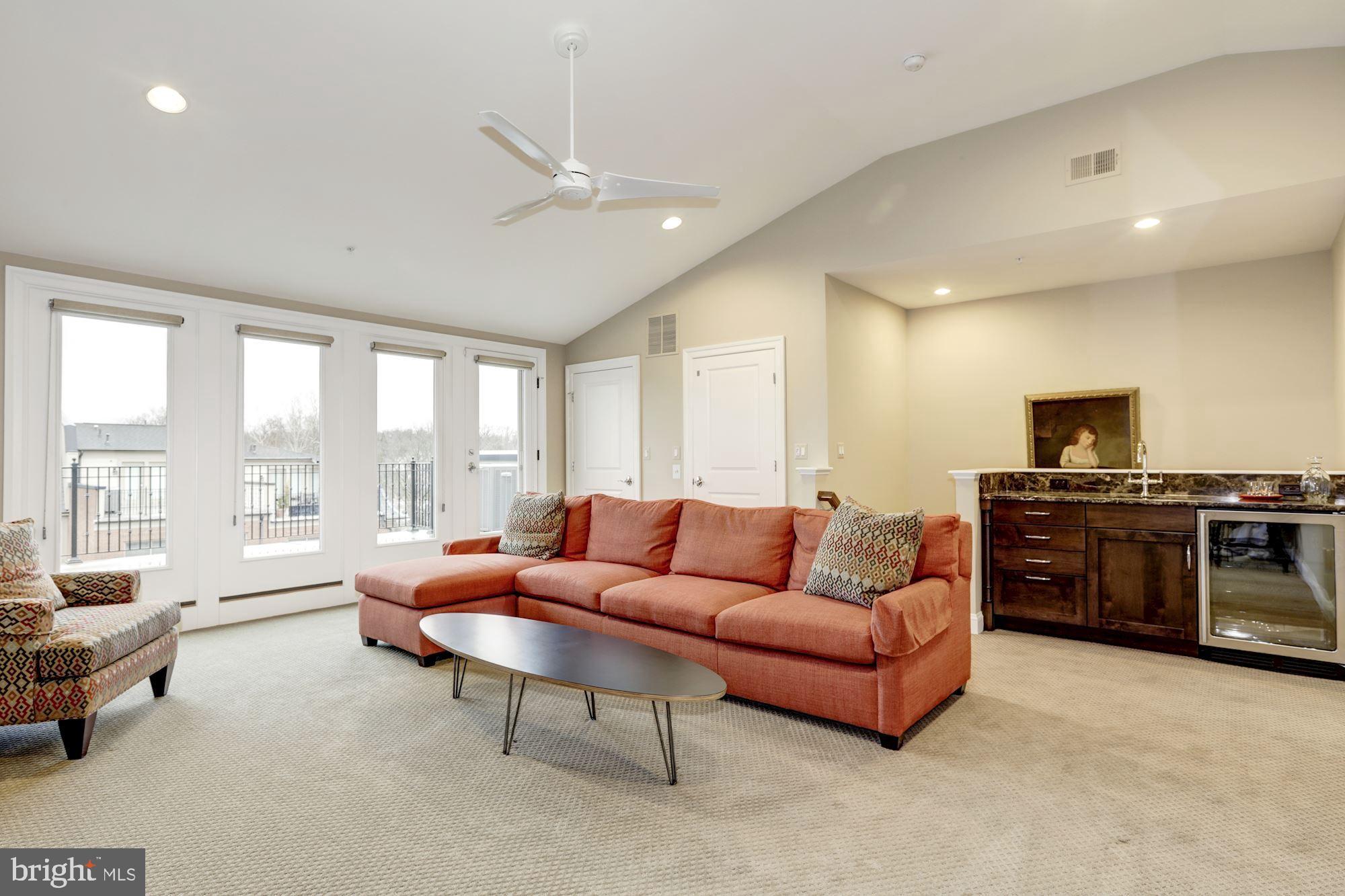 SYMPHONY PARK - Residential