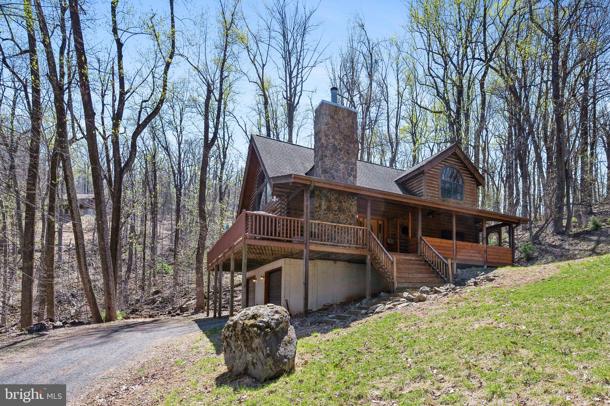 214 WINDY WAY