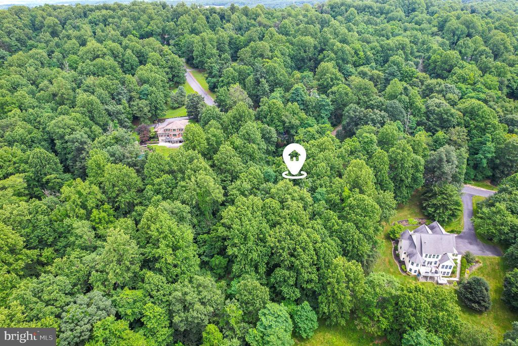 Photo of 5 Glencarron Court, DILLSBURG, PA 17019 (MLS # PAYK2084624)