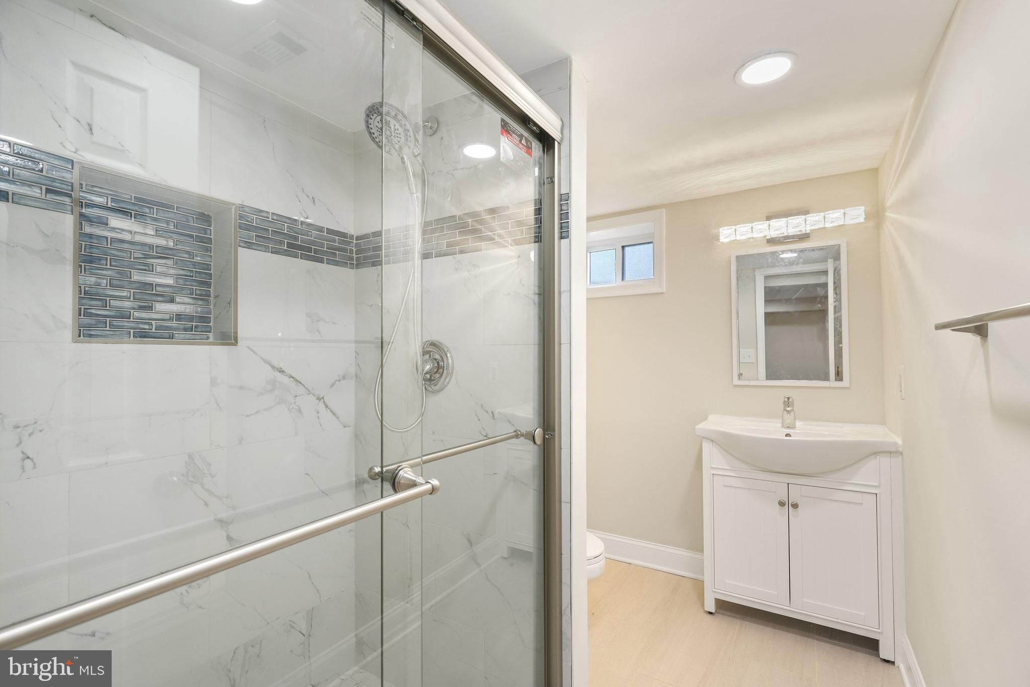 HOLLYWOOD ADDN - Residential Lease