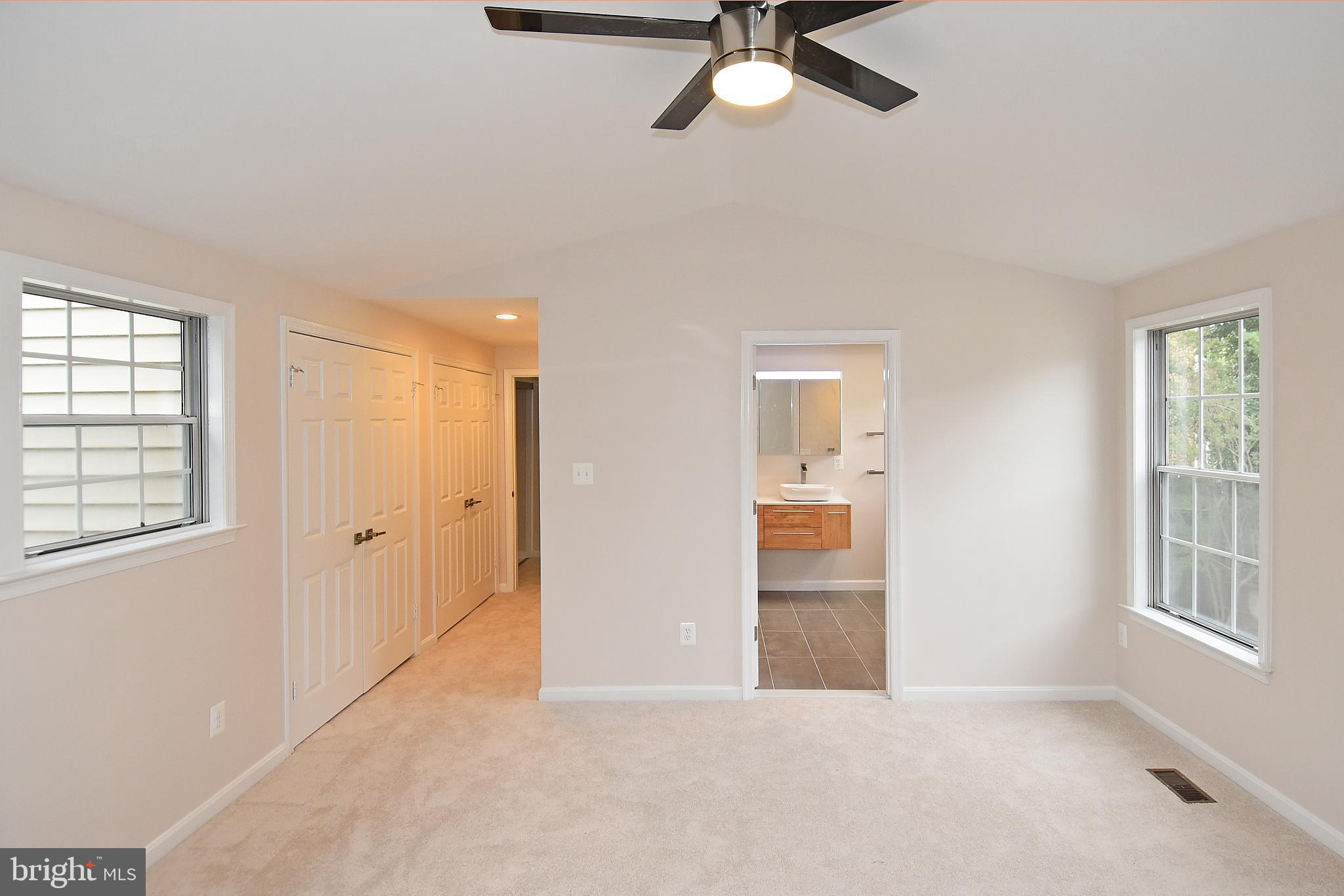 KINGSTOWNE - Residential Lease