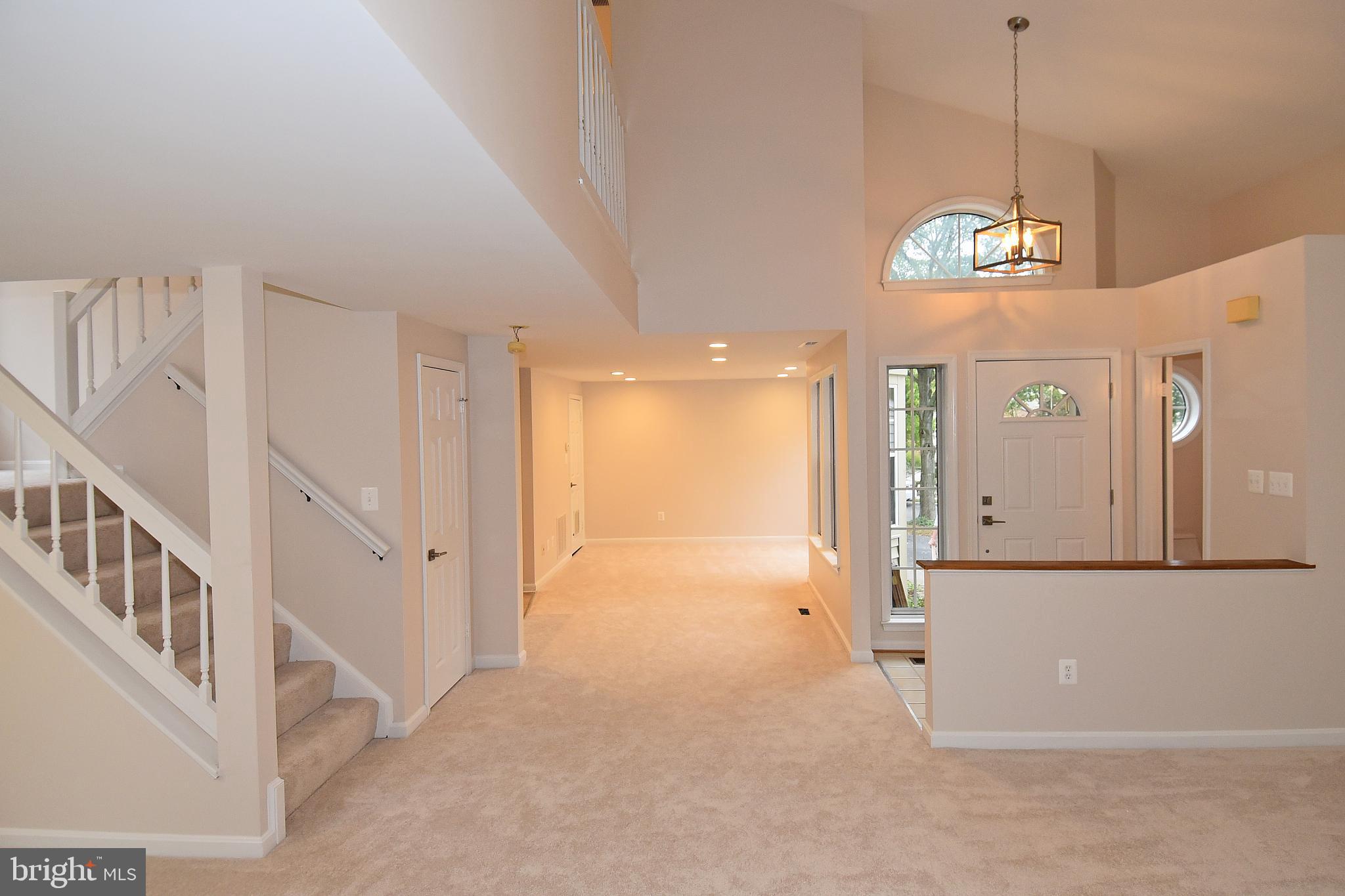 KINGSTOWNE - Residential Lease