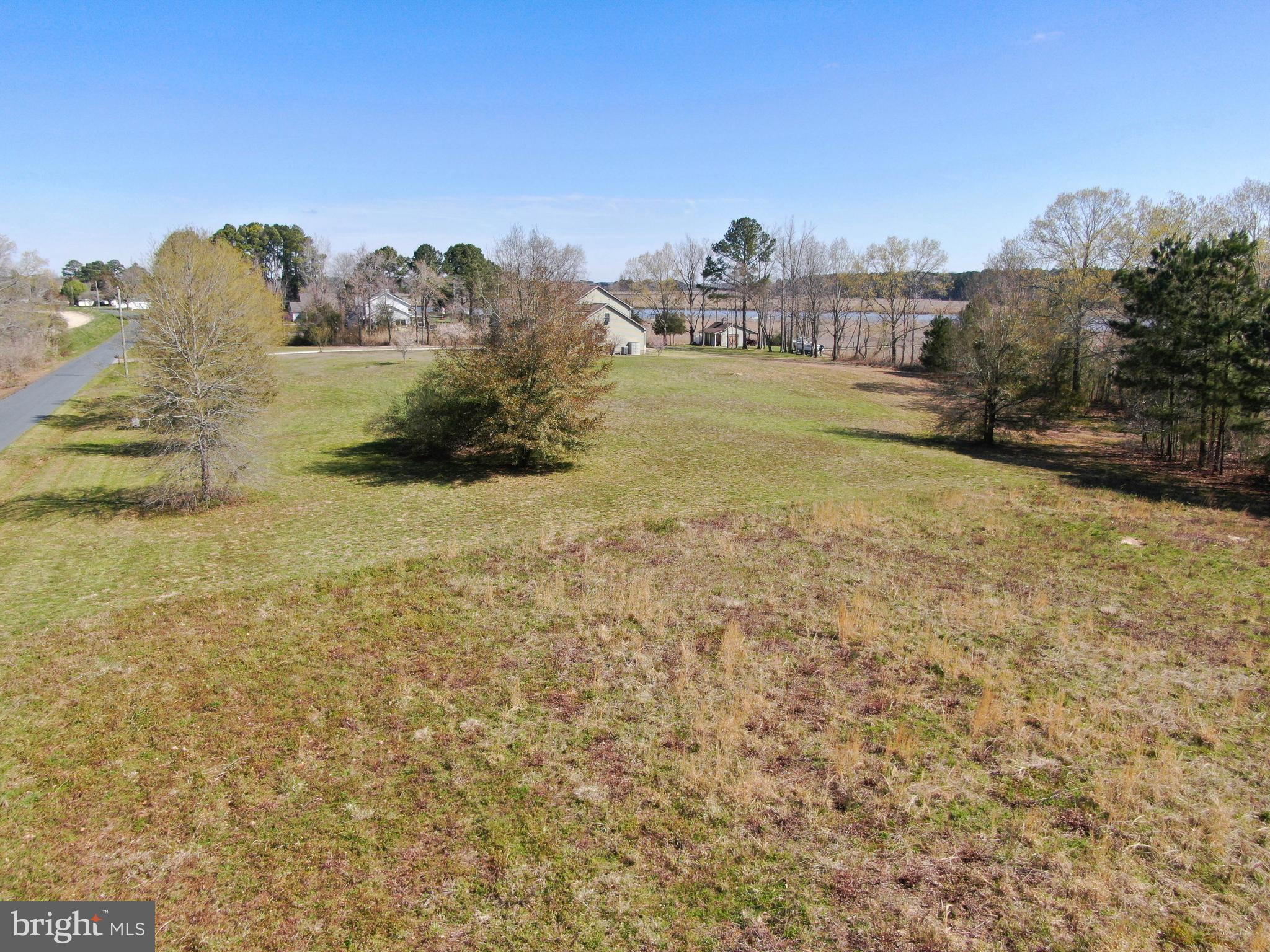 GREEN HILL VILLAGE - Land