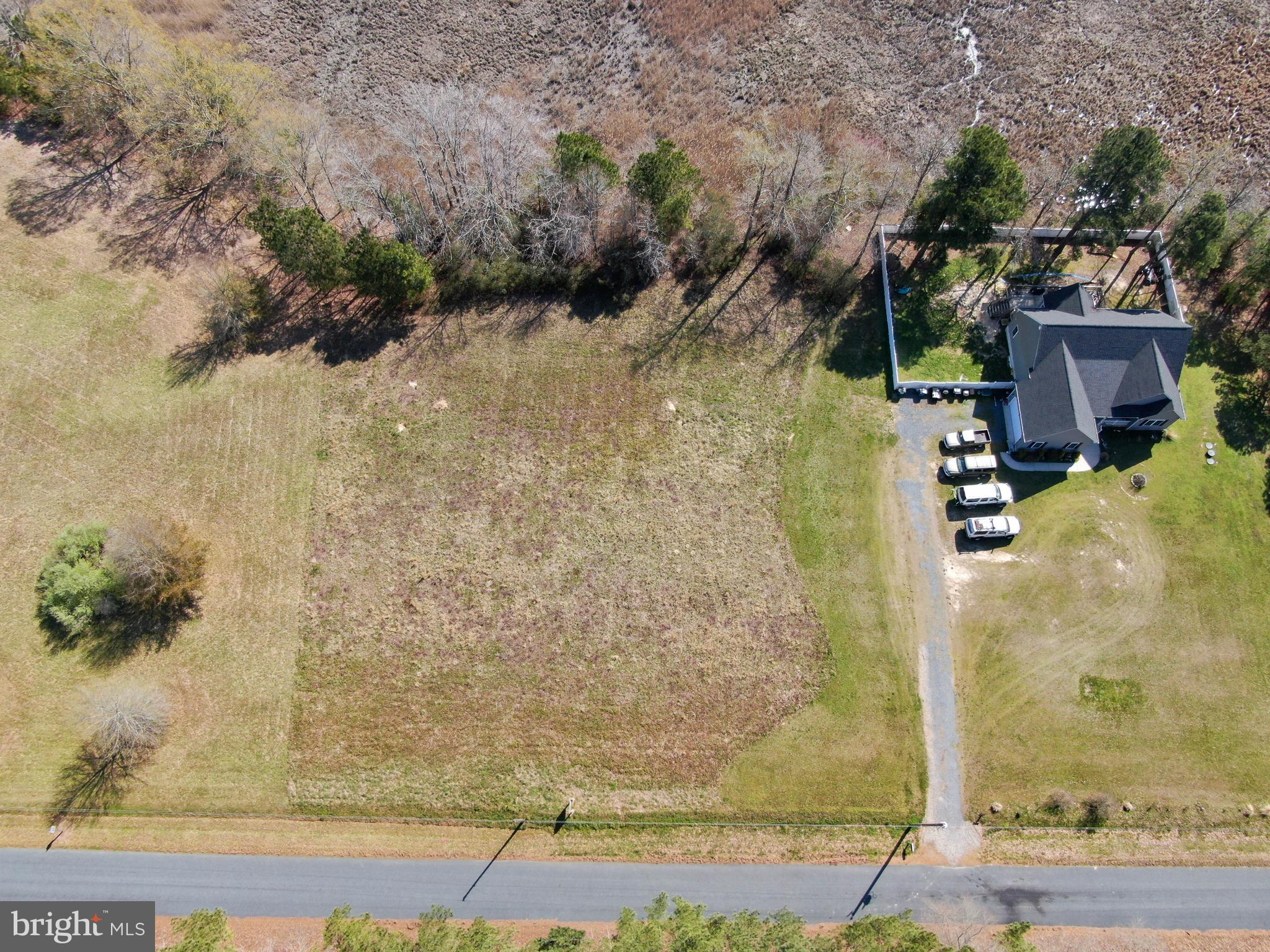 GREEN HILL VILLAGE - Land