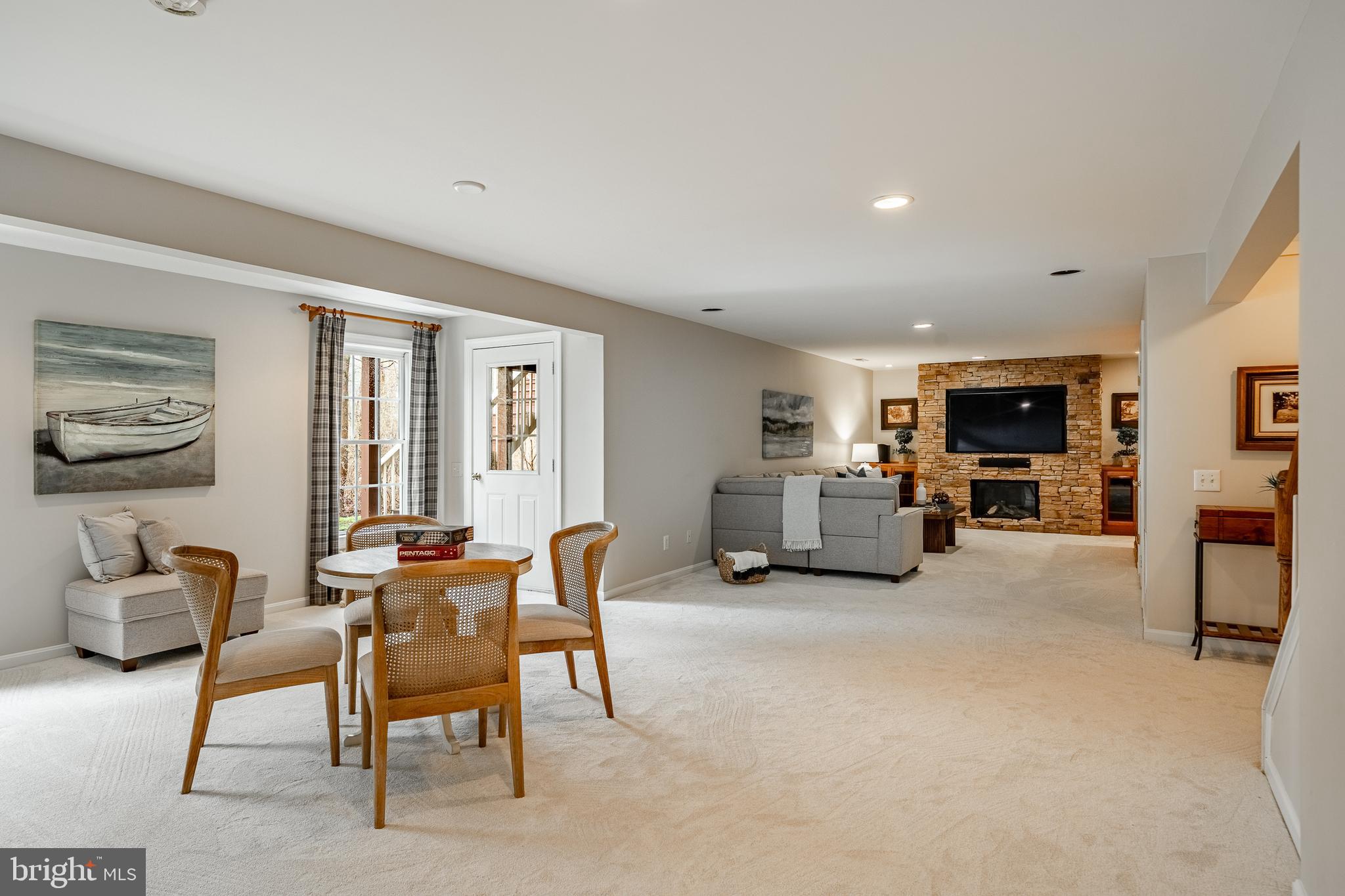 SMITHFIELD ESTATES - Residential