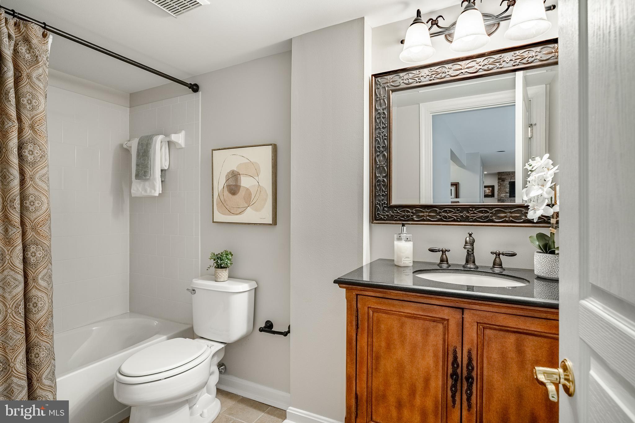 SMITHFIELD ESTATES - Residential