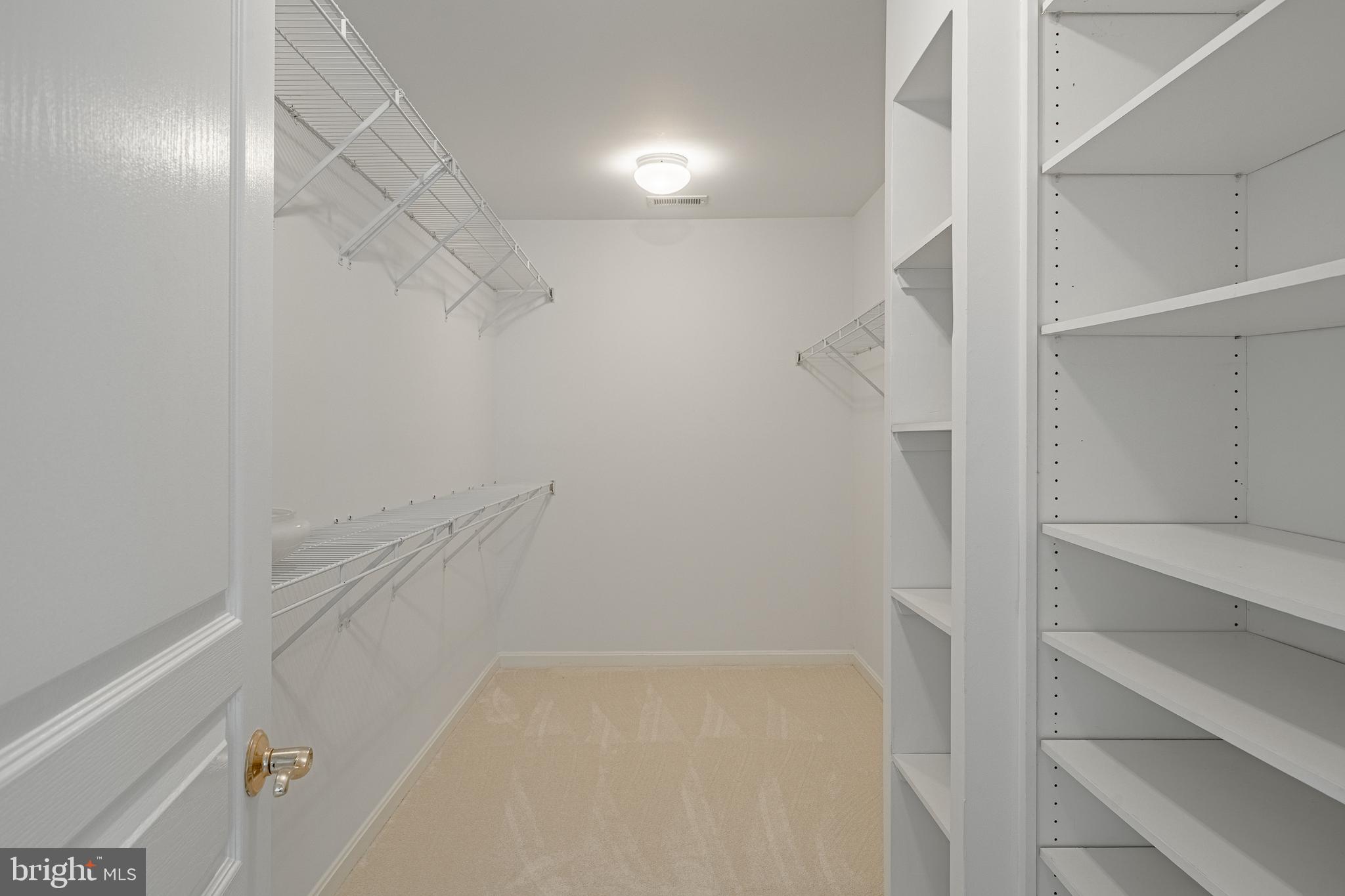 SMITHFIELD ESTATES - Residential