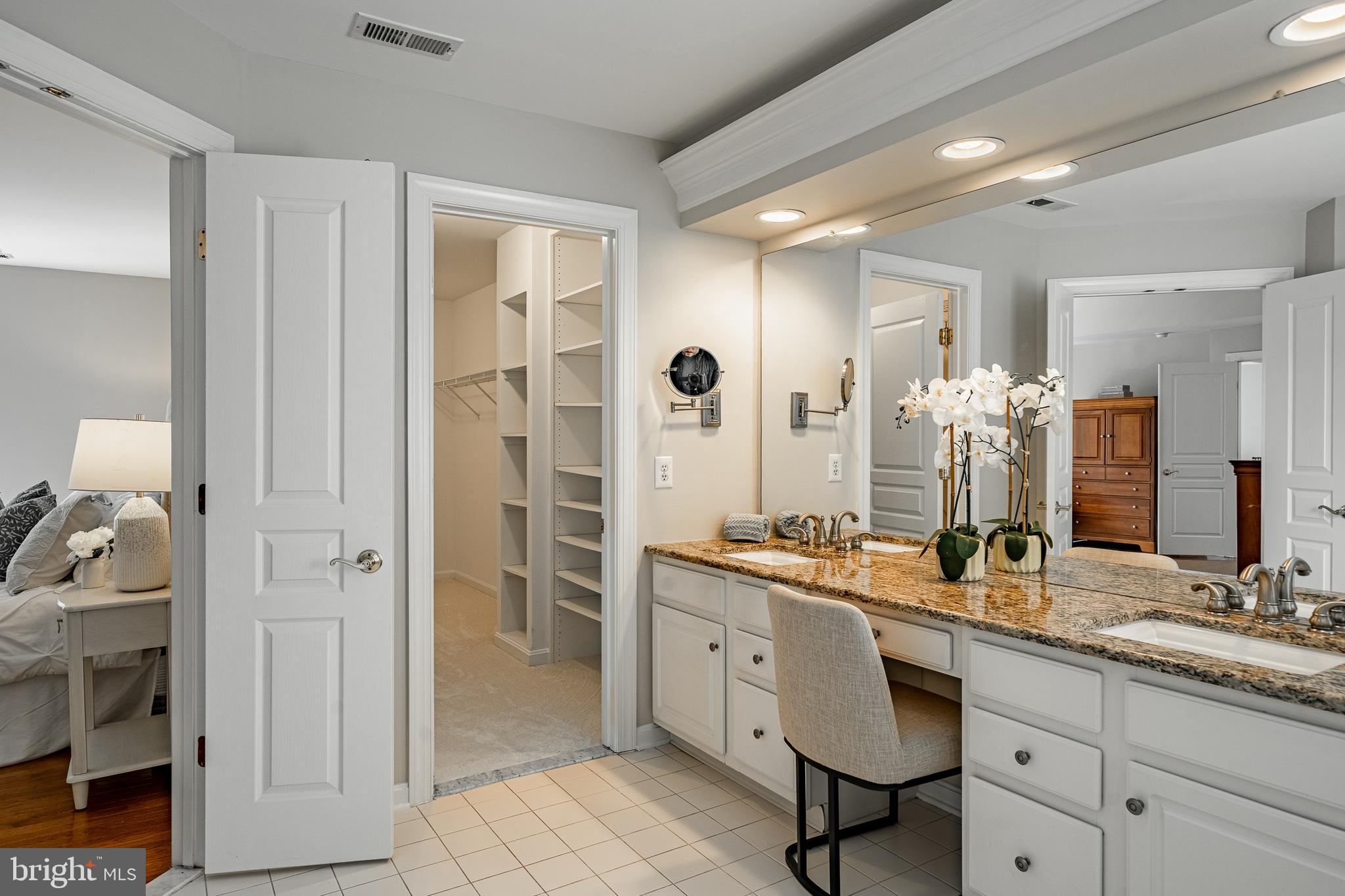 SMITHFIELD ESTATES - Residential