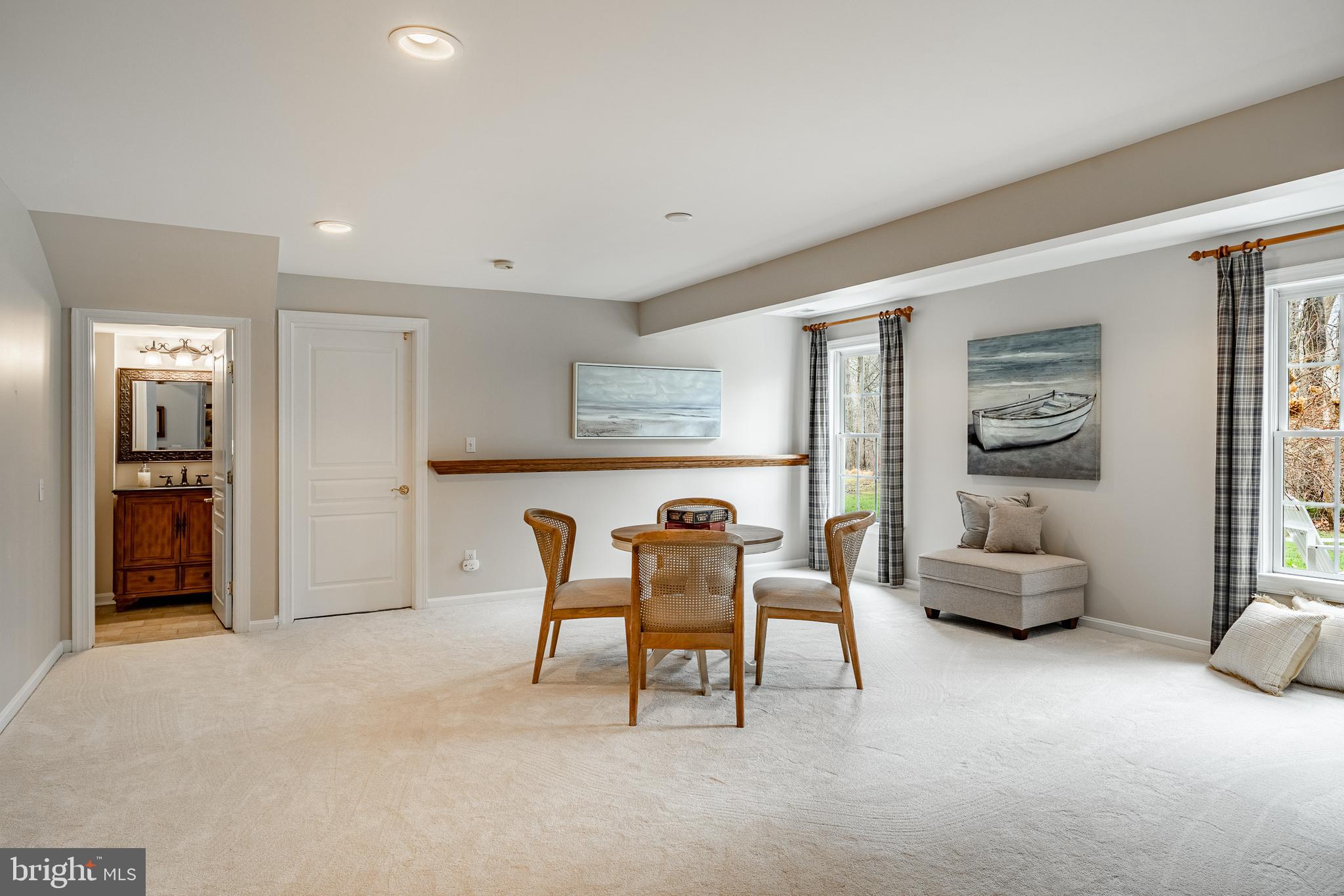 SMITHFIELD ESTATES - Residential