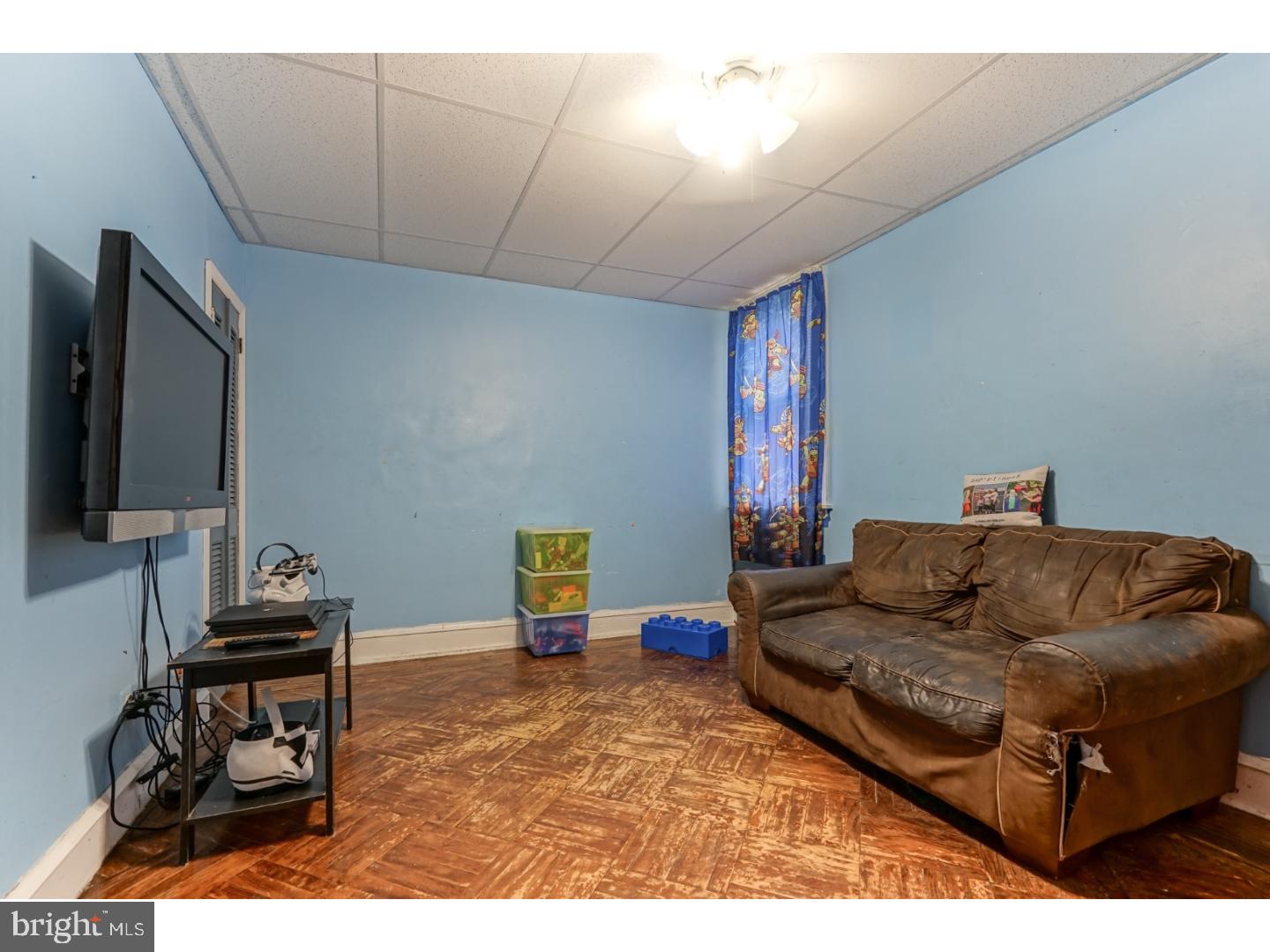 MAYFAIR (WEST) - Residential Income