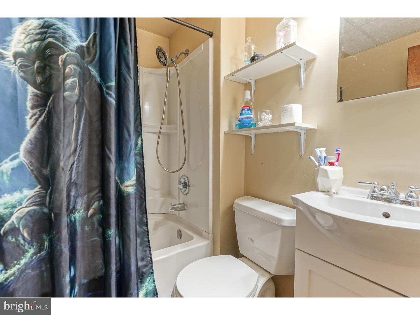 MAYFAIR (WEST) - Residential Income