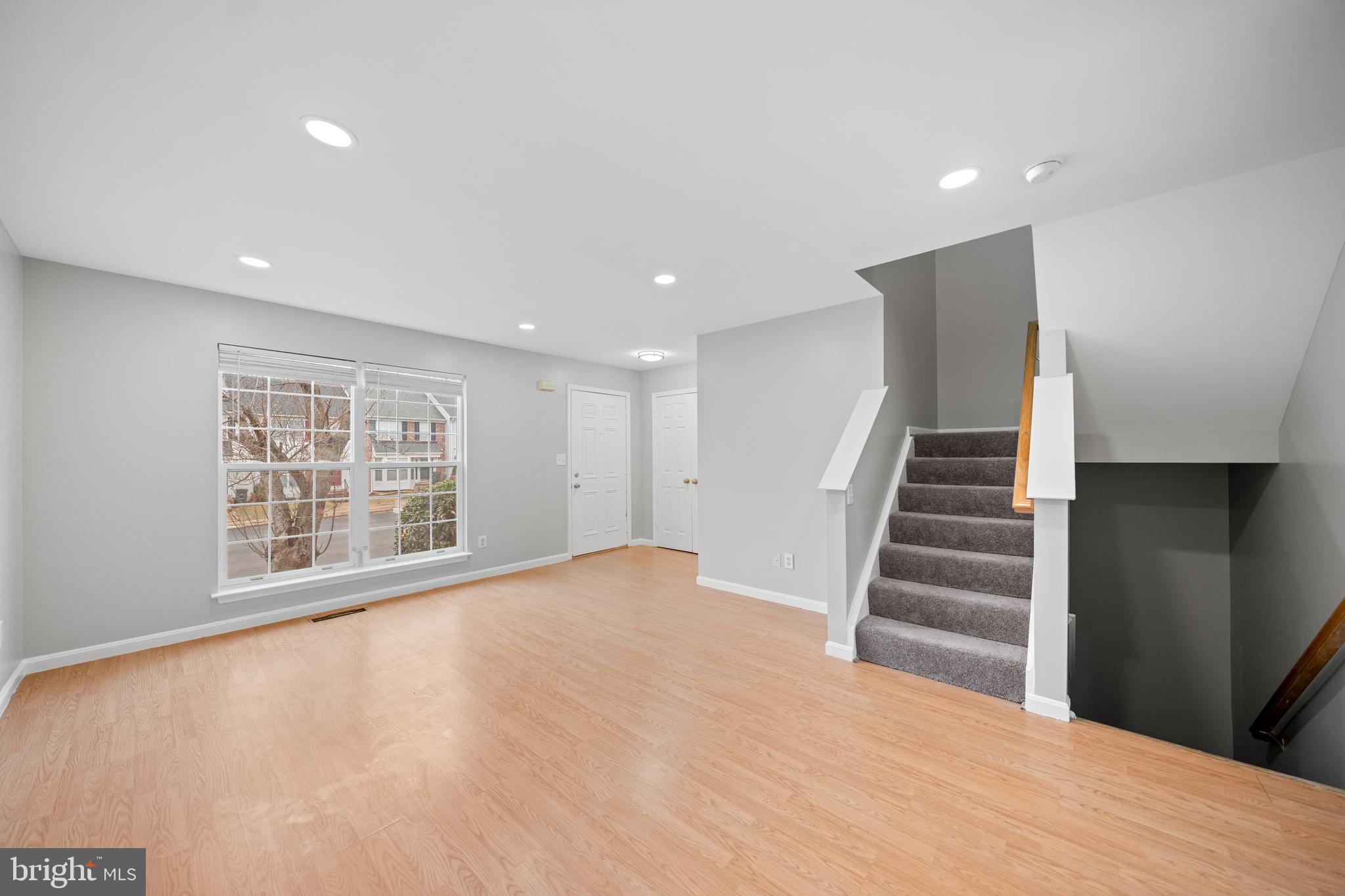 PRINCETON WOODS - Residential