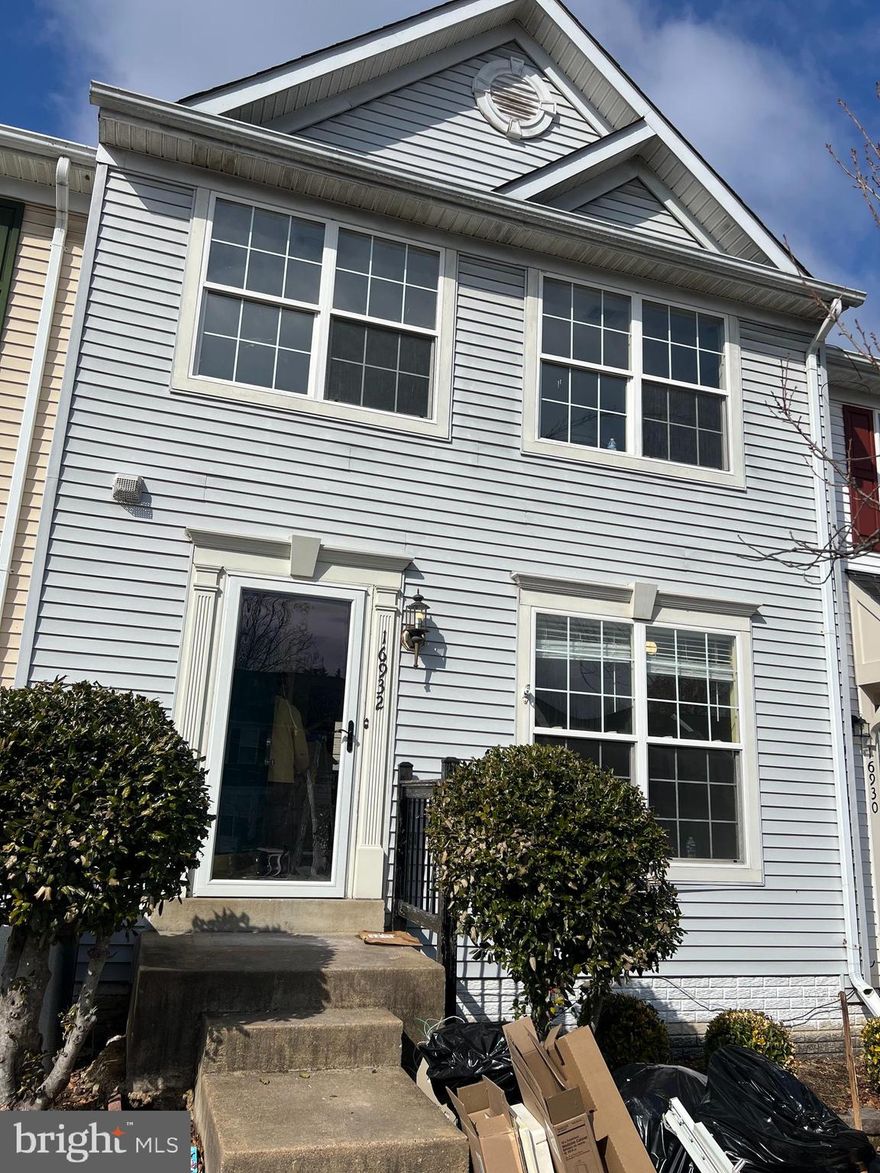 Well maintained 3 bed, 3 full and 1 half bath town home in a convenient location. fresh paint throughout, new carpet in bedrooms, hallway and staircases. Fully finished basement with a full bath. Walmart, Aldi and other stores less than half mile away. One block from route 1 and less than a mile from 395.

Detail pictures will be uploaded soon.