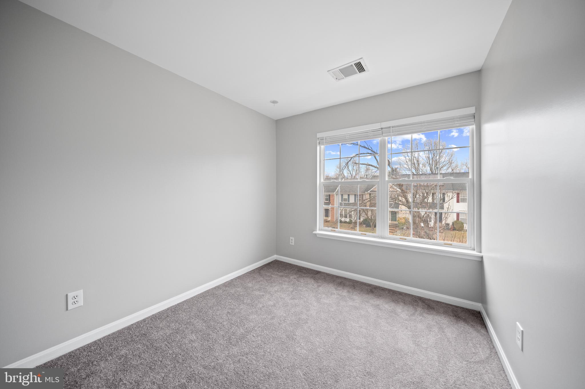 PRINCETON WOODS - Residential