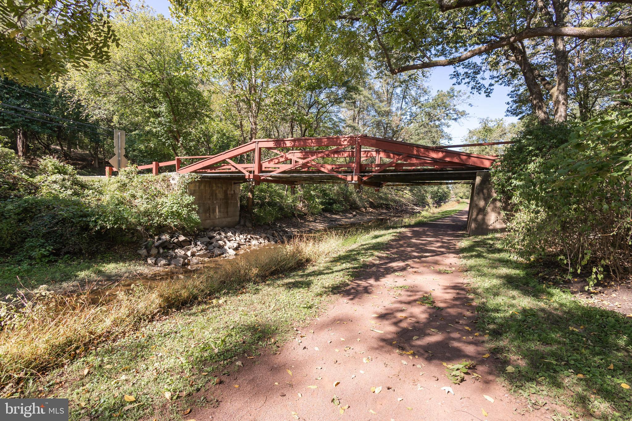 928 TAYLORSVILLE ROAD