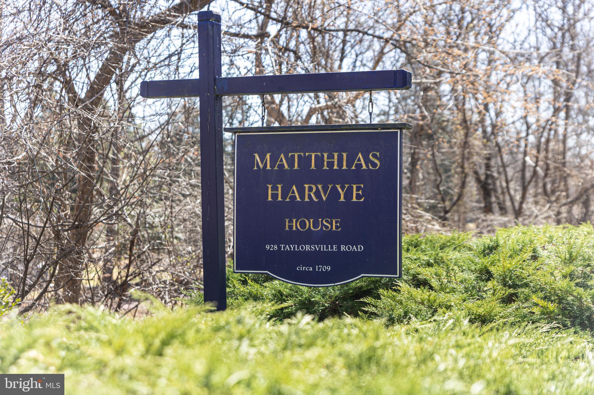 928 TAYLORSVILLE ROAD