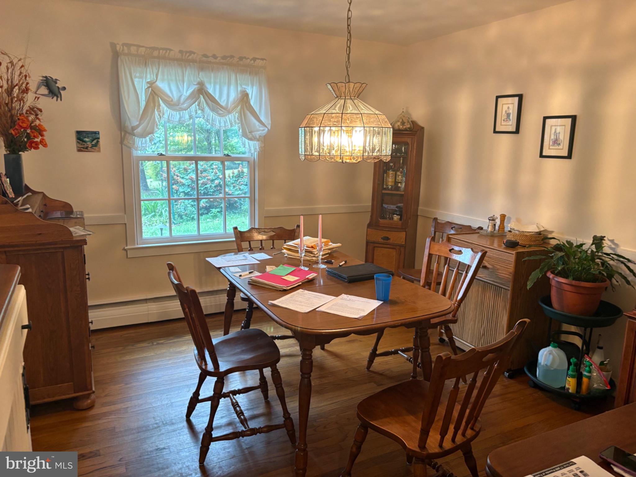 3 OAK TREE LANE
