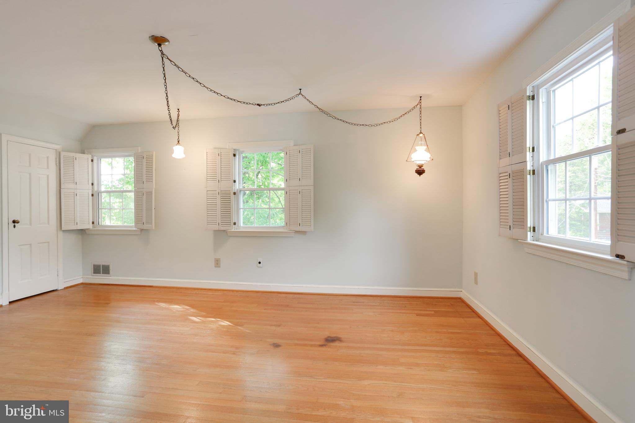 TARA - WYNNEWOOD - Residential