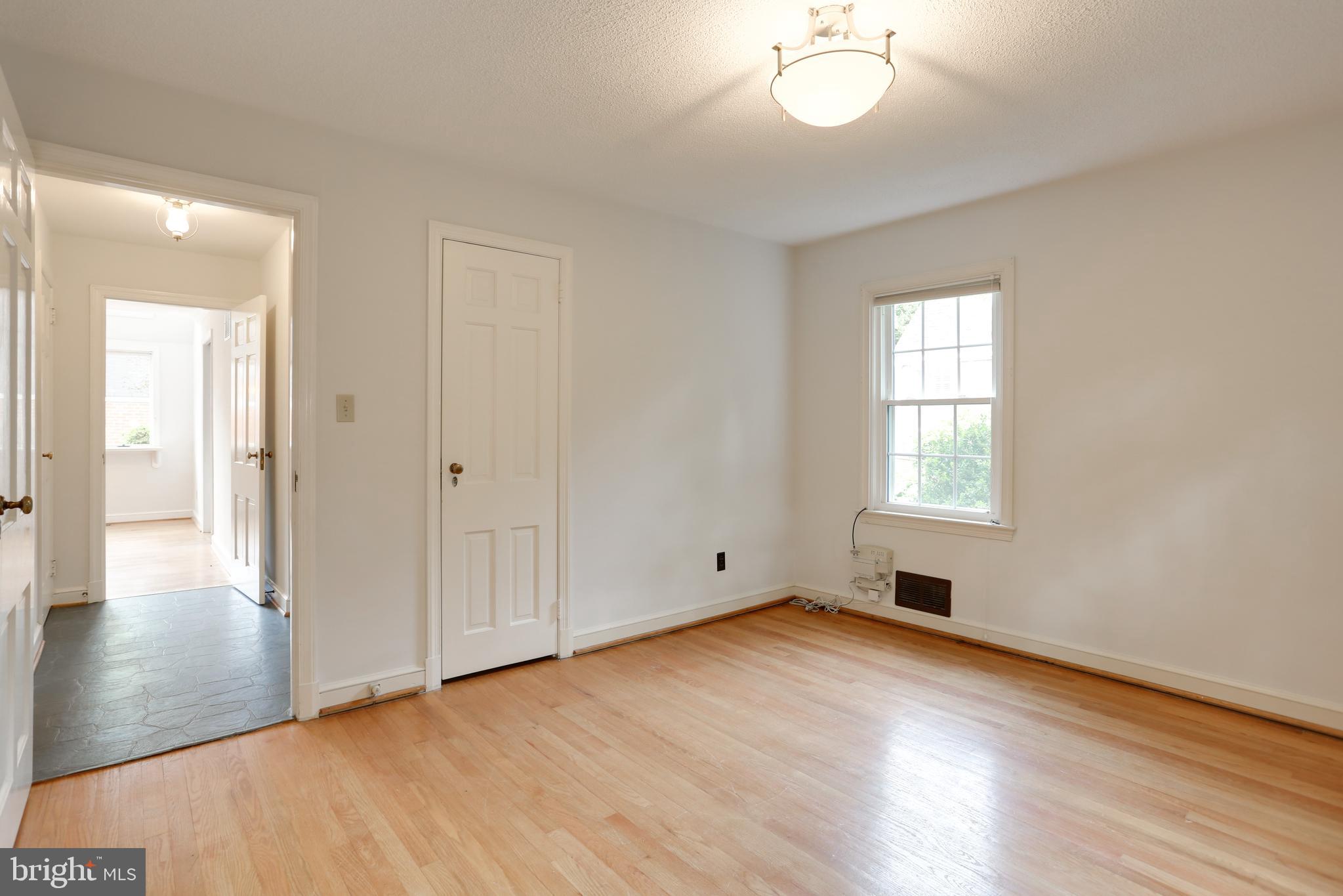 TARA - WYNNEWOOD - Residential