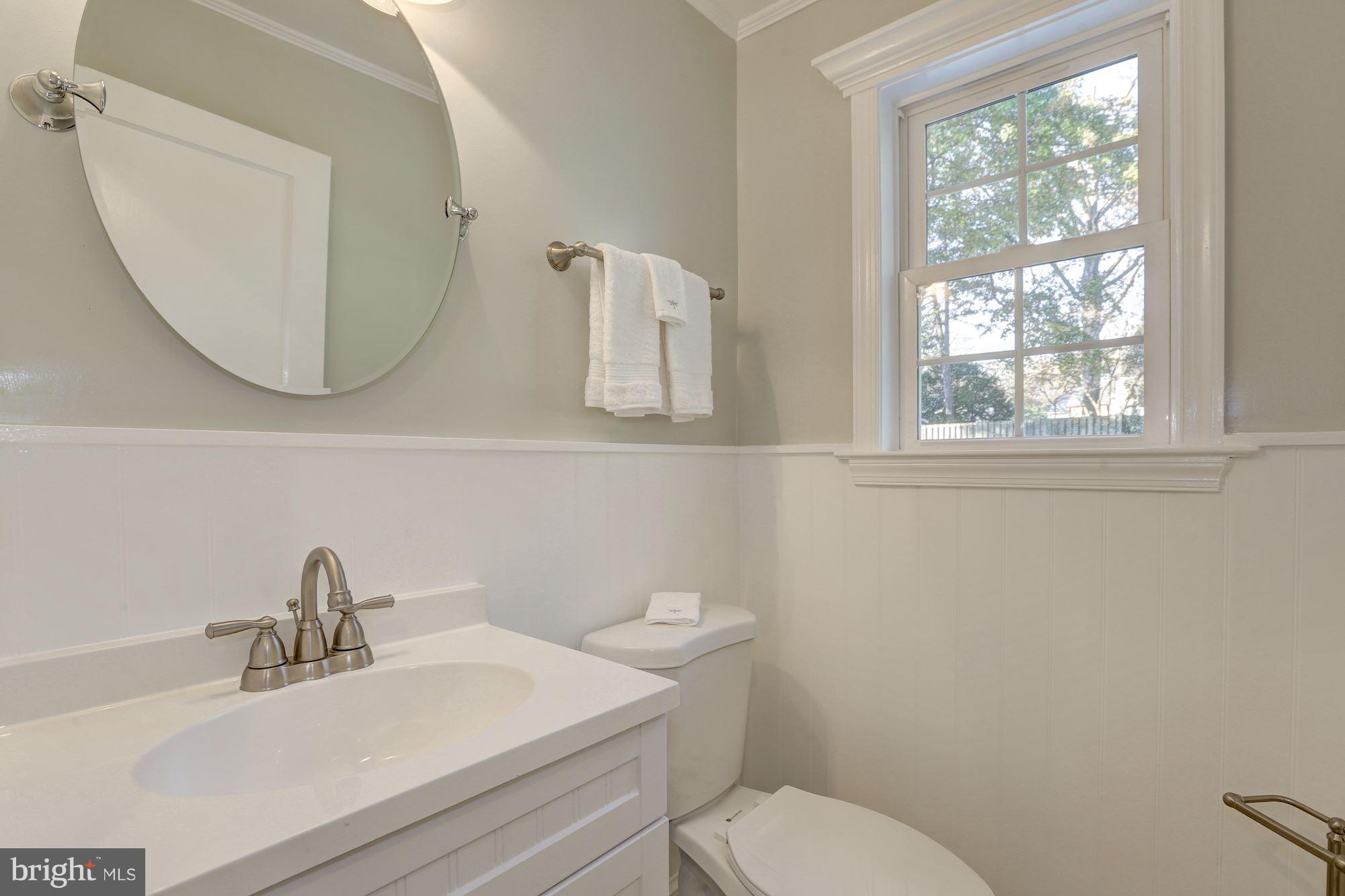 COUNTRY CLUB PARK - Residential