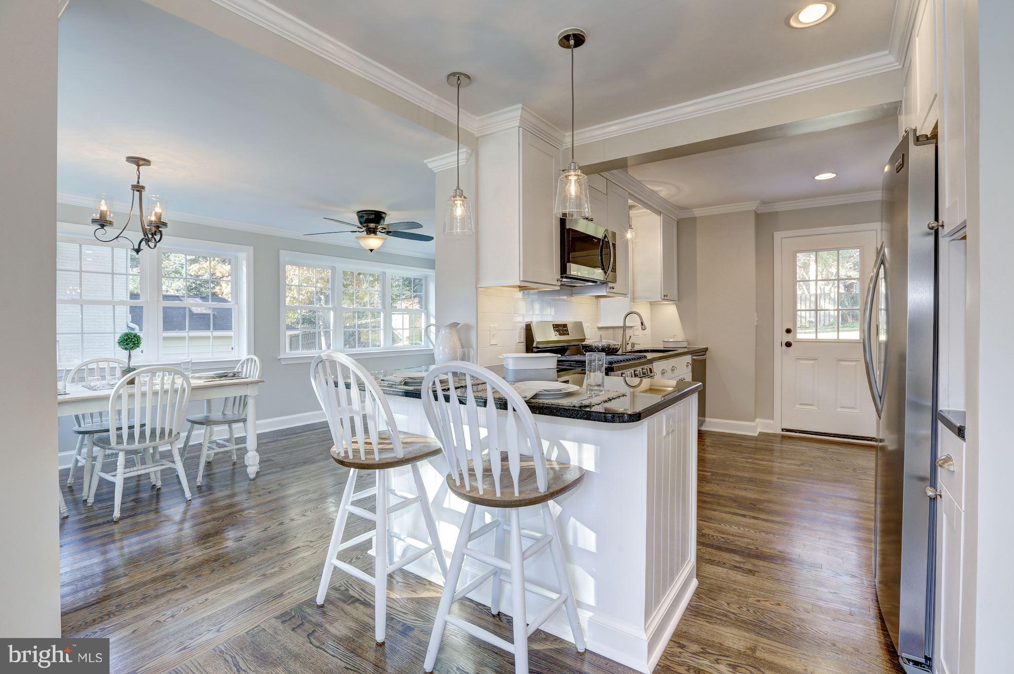 COUNTRY CLUB PARK - Residential