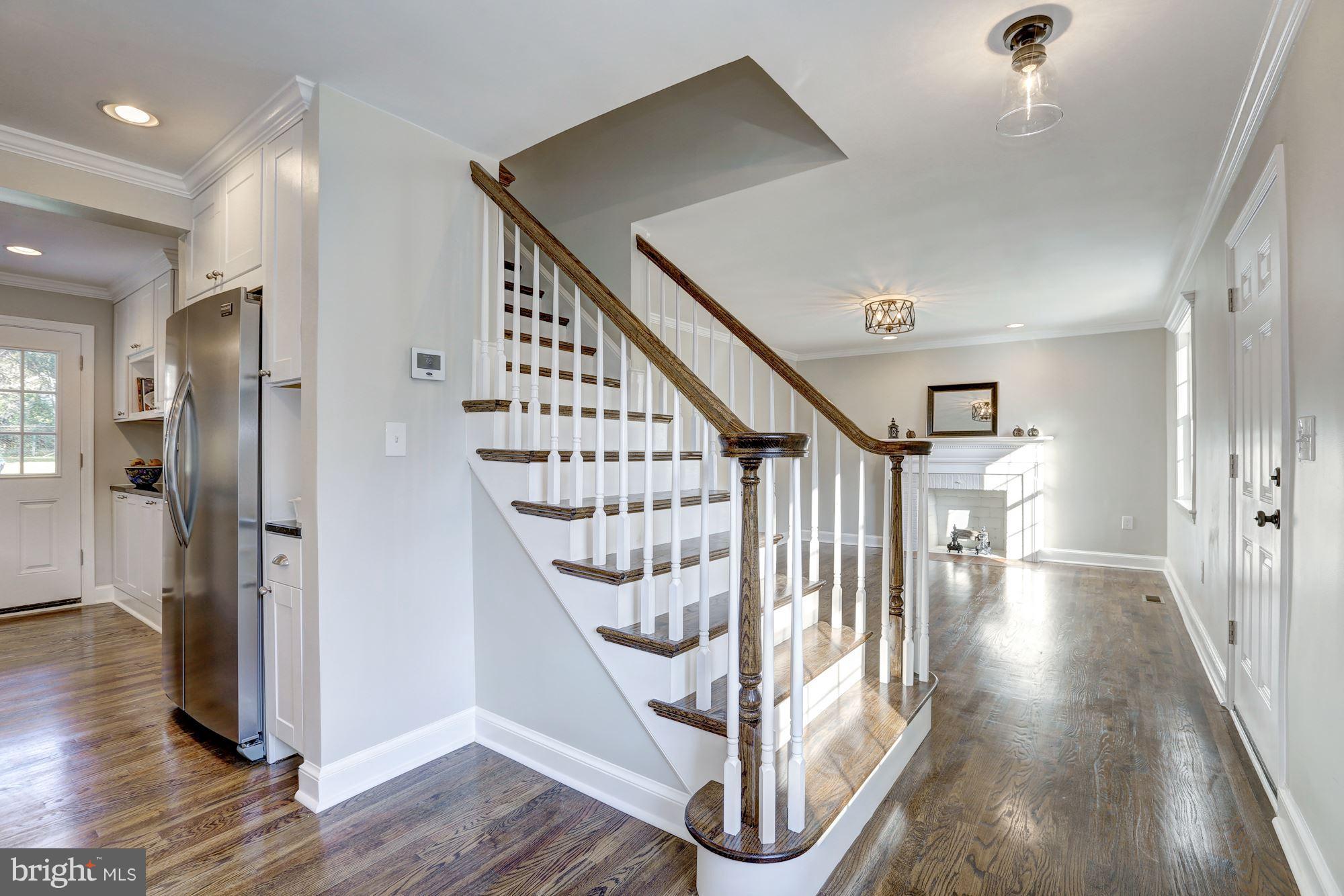 COUNTRY CLUB PARK - Residential