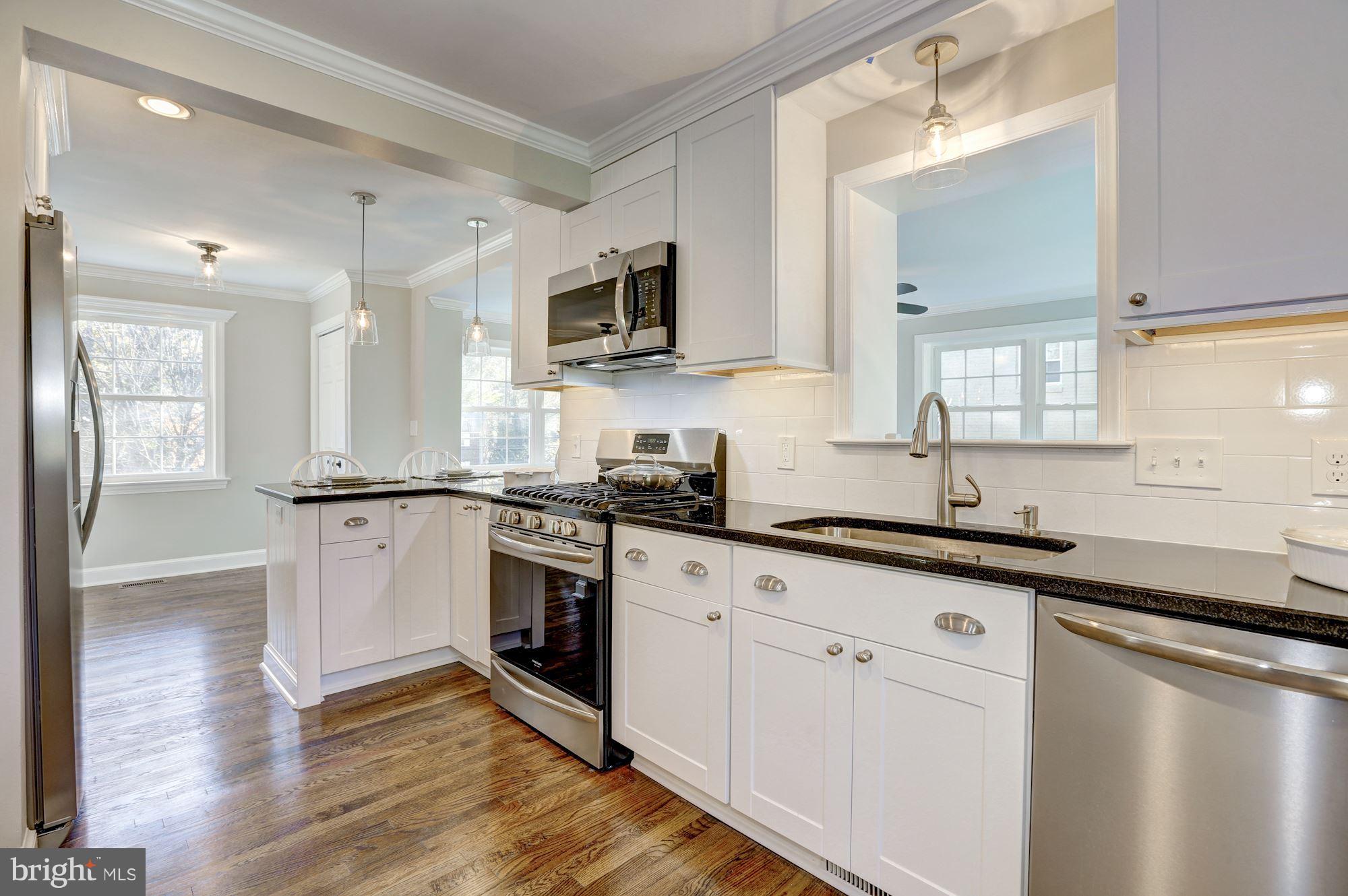 COUNTRY CLUB PARK - Residential