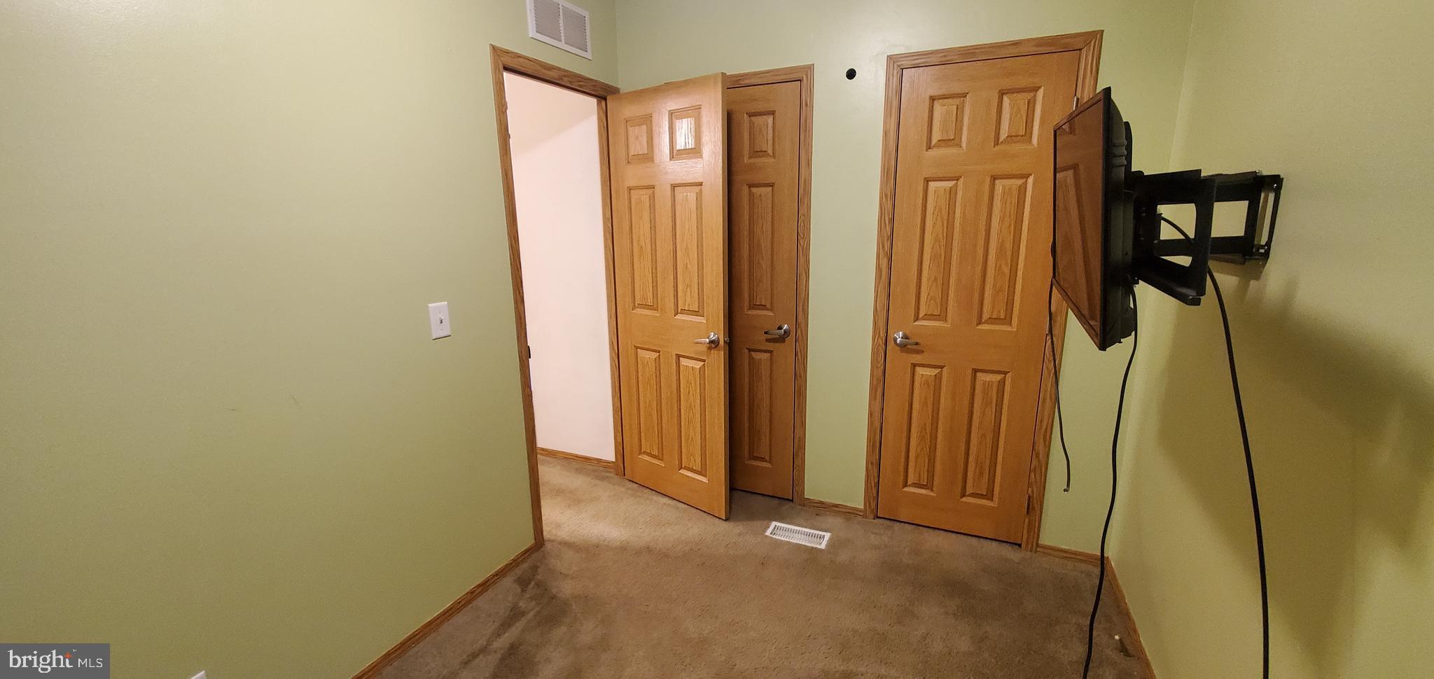 BAY COUNTRY ESTATES - Residential