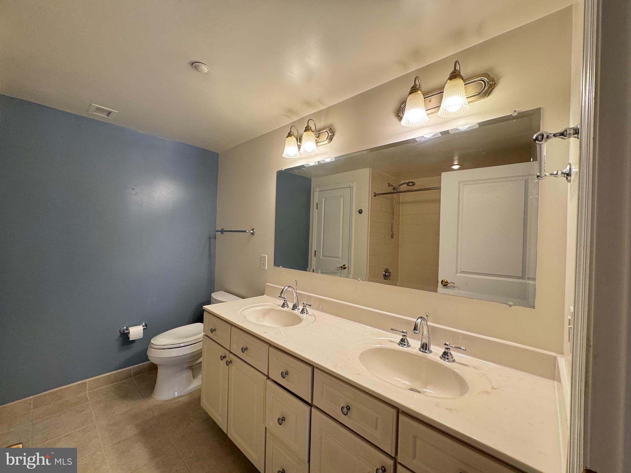 PARK PLACE - Residential Lease