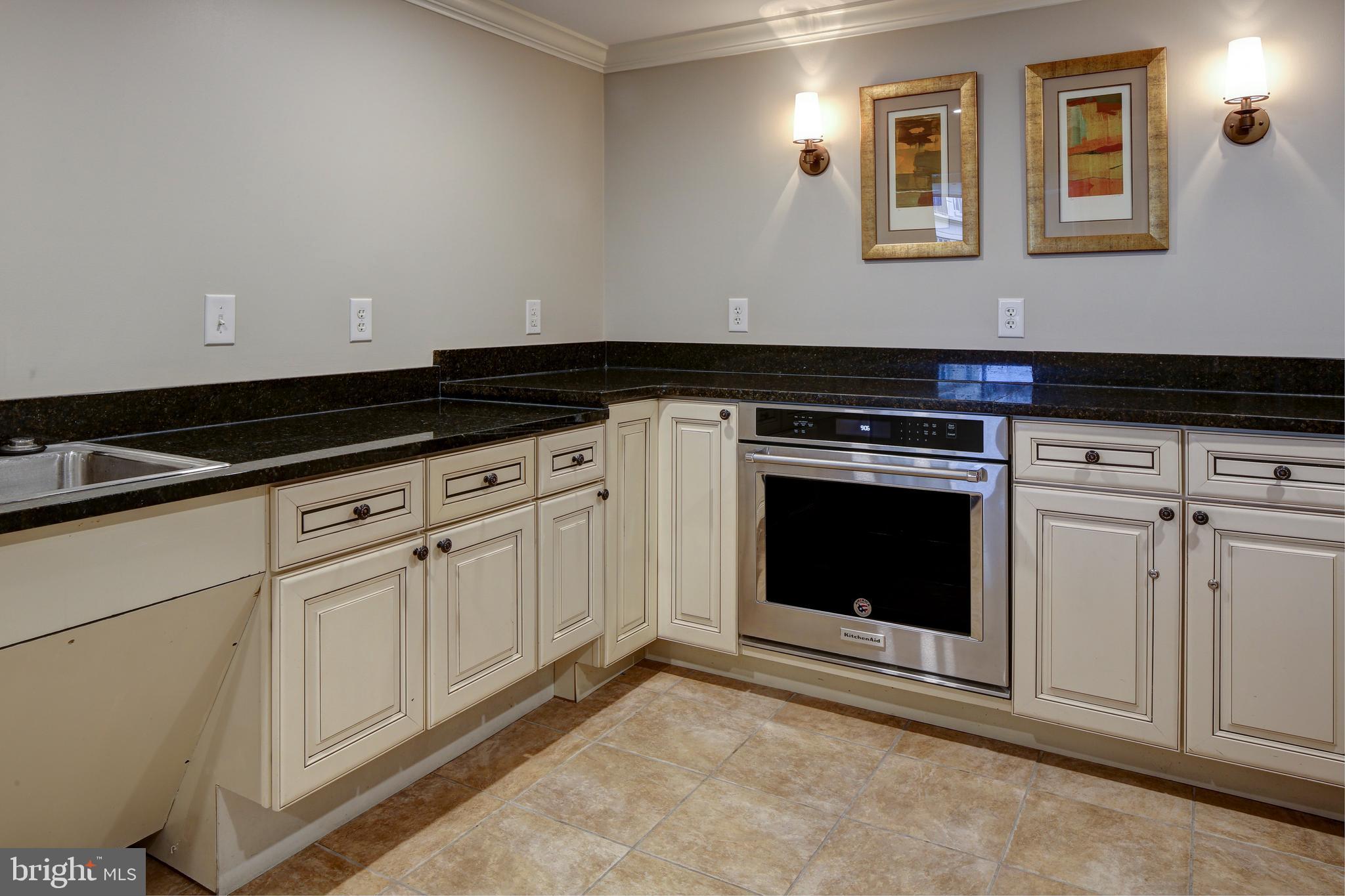 PARK PLACE - Residential Lease