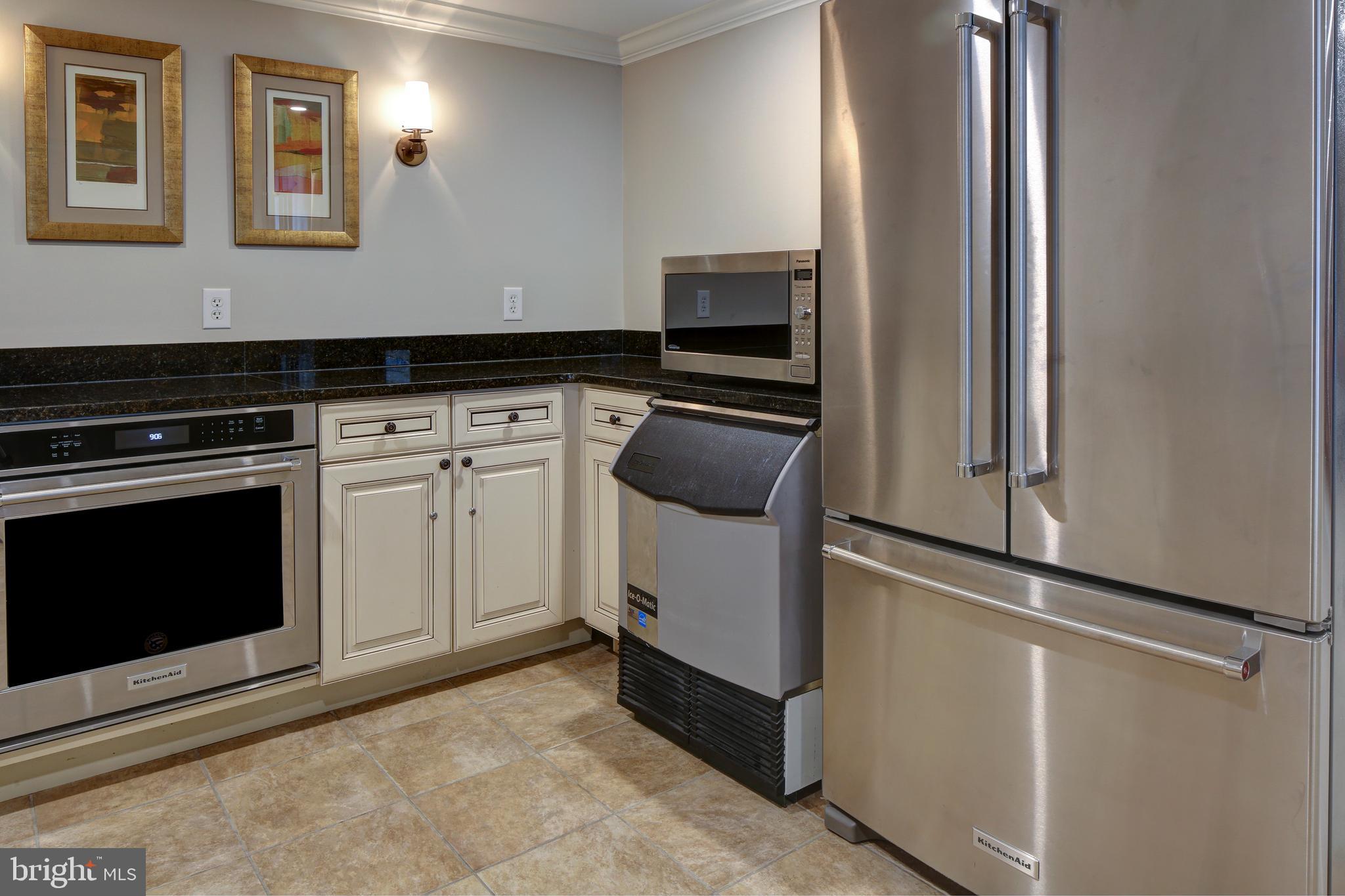 PARK PLACE - Residential Lease