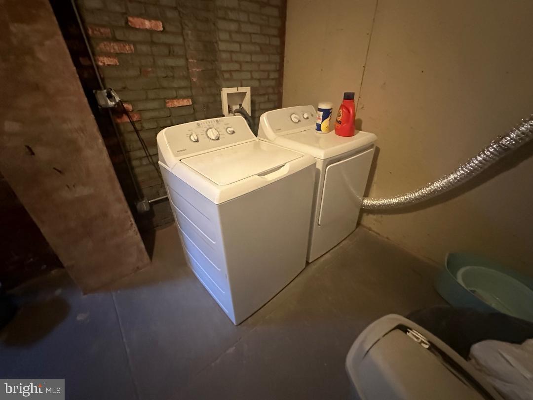 FISHTOWN - Residential Lease