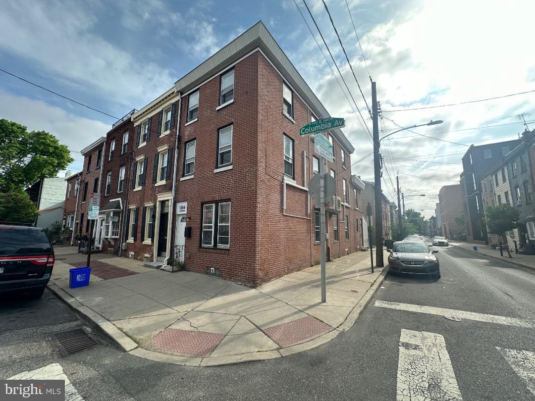 FISHTOWN - Residential Lease