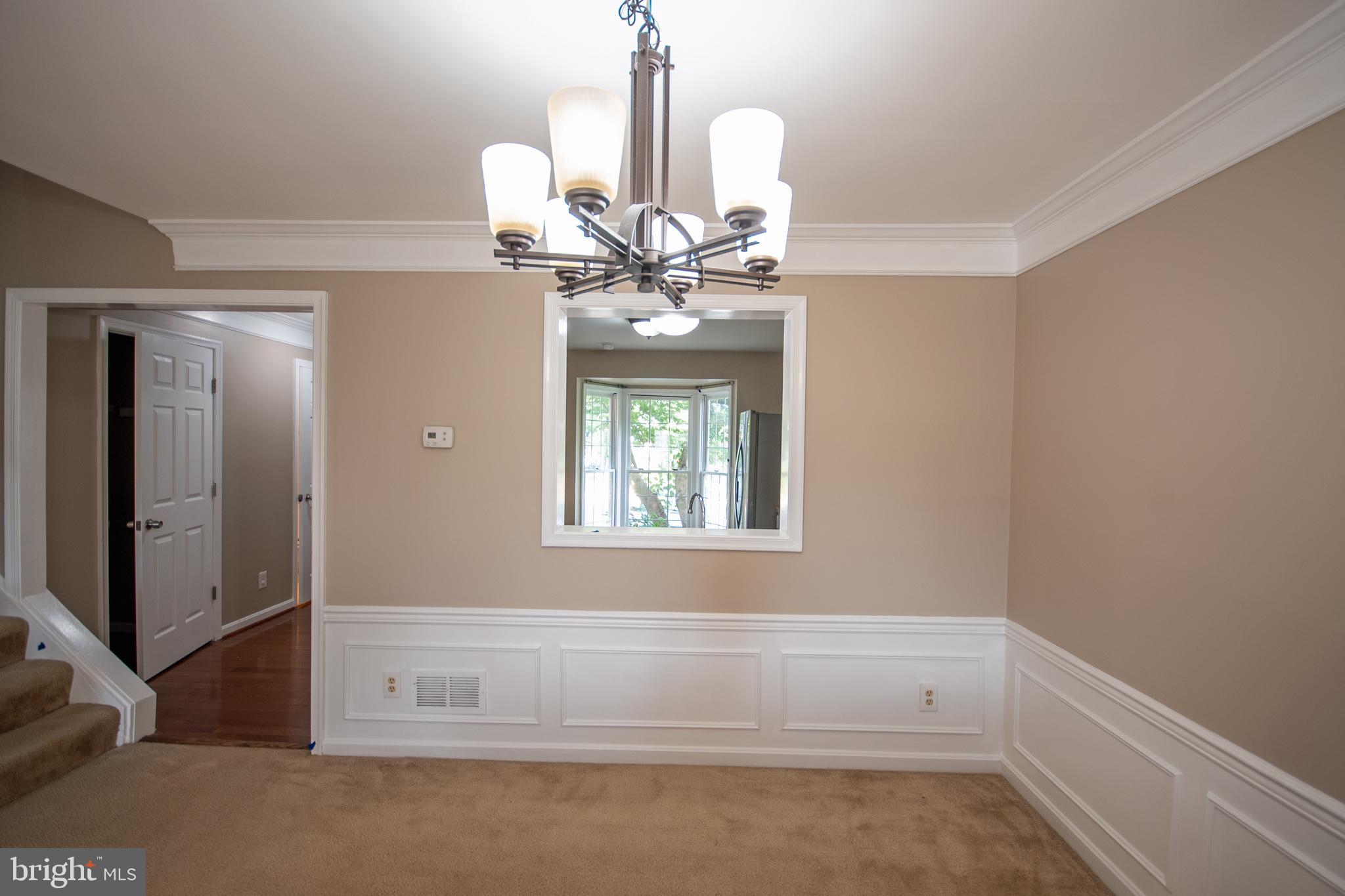 ASHBURN FARM - Residential Lease